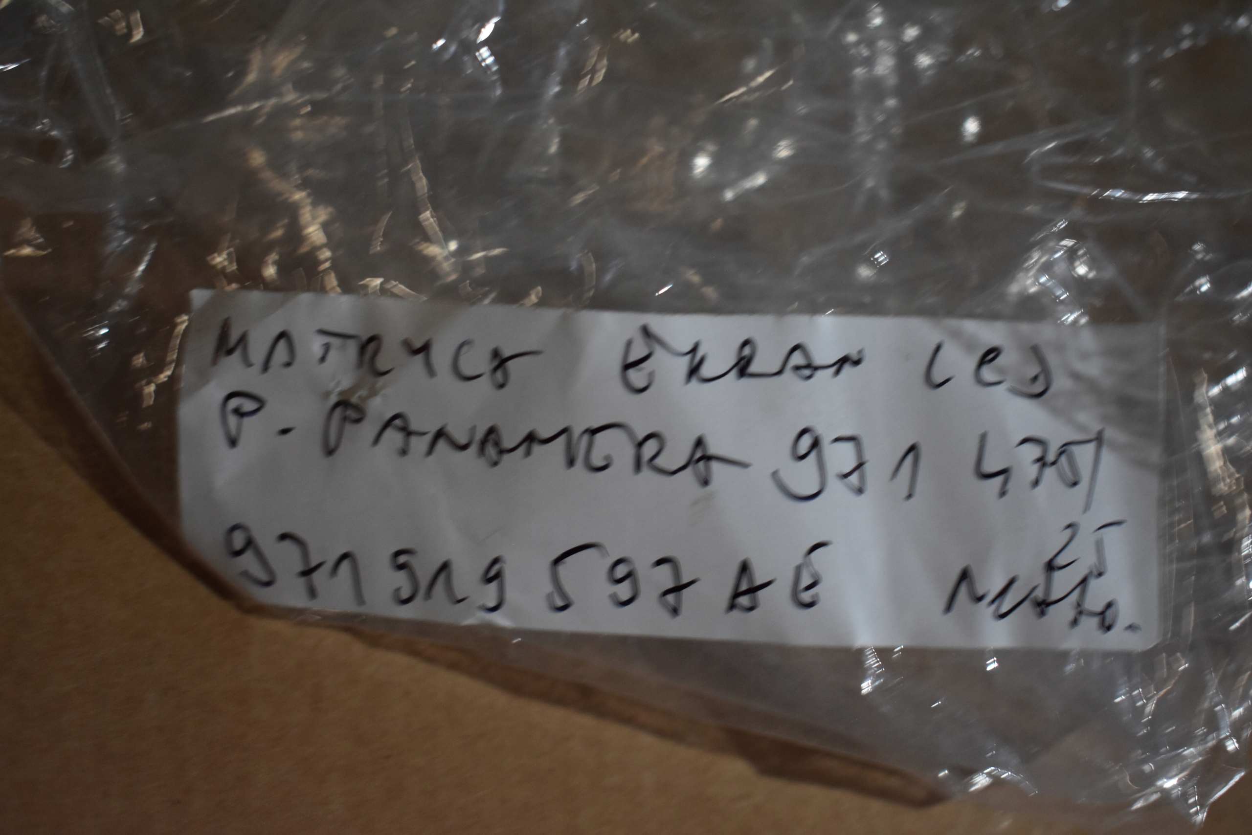 MATRYCA EKRAN LED PORSCHE PANAMERA 971 1