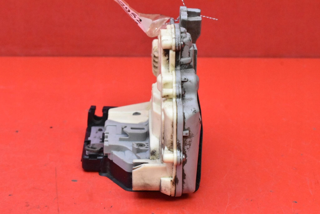 lock door left front front EU 3C1837015A AUDI Q7 4L 05-09