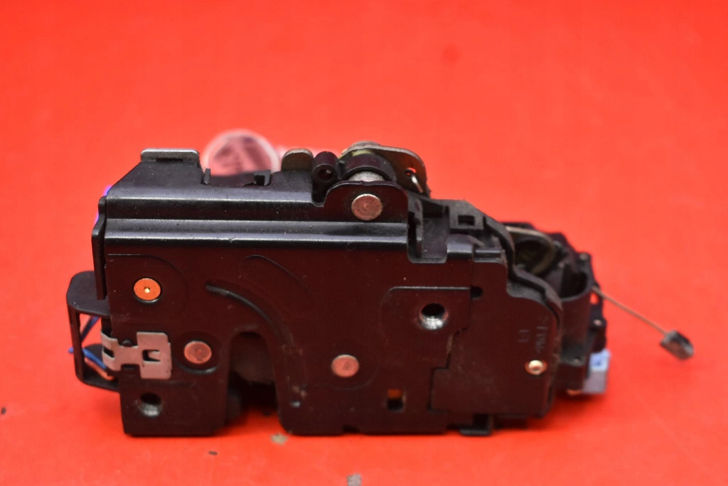 lock door left front front EU 3D1837015 VW TOURAN 1 and 03-06