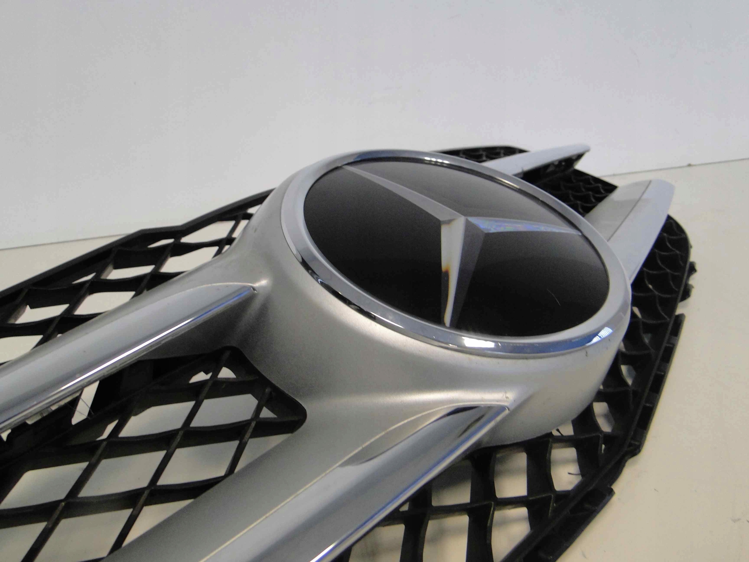 MERCEDES GLK X204 204 LIFT GRILL ATRAPA NA RADAR Numer katalogowy oryginału A2048803083