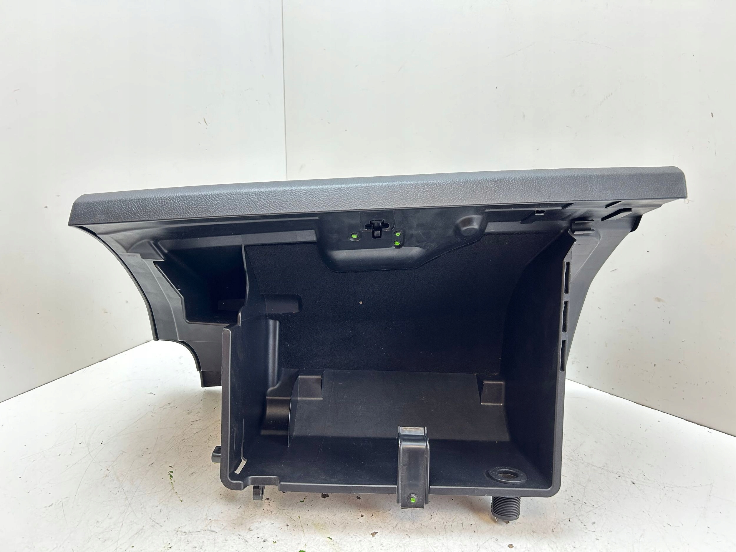 бардачок пассажира LAND ROVER Freelander II европа