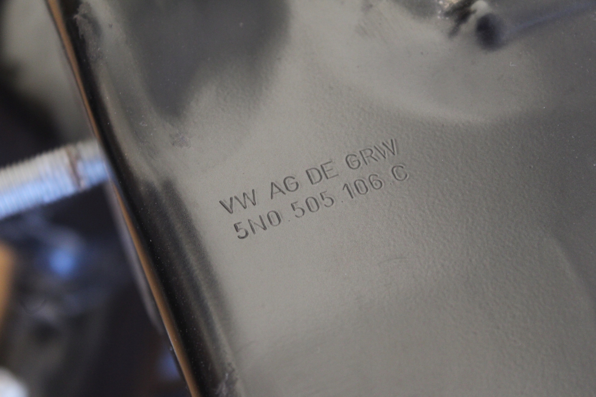 Wózek TYŁ SANKI 4X4 2.0 TSI VW ARTEON 3H R-LINE Typ samochodu Samochody osobowe