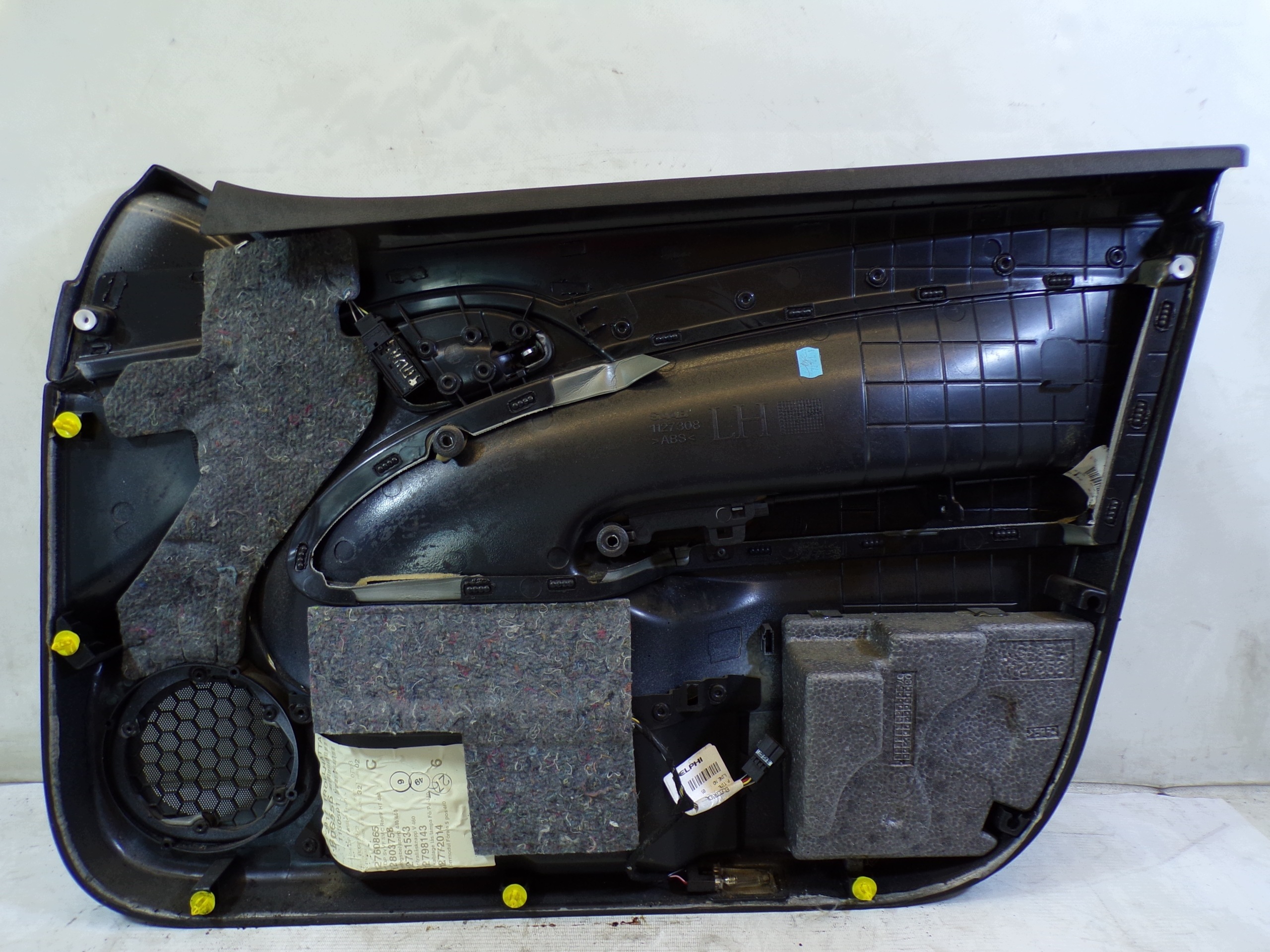Seite links Tür links PRZEDNICH CADILLAC BLS Leder (K2)