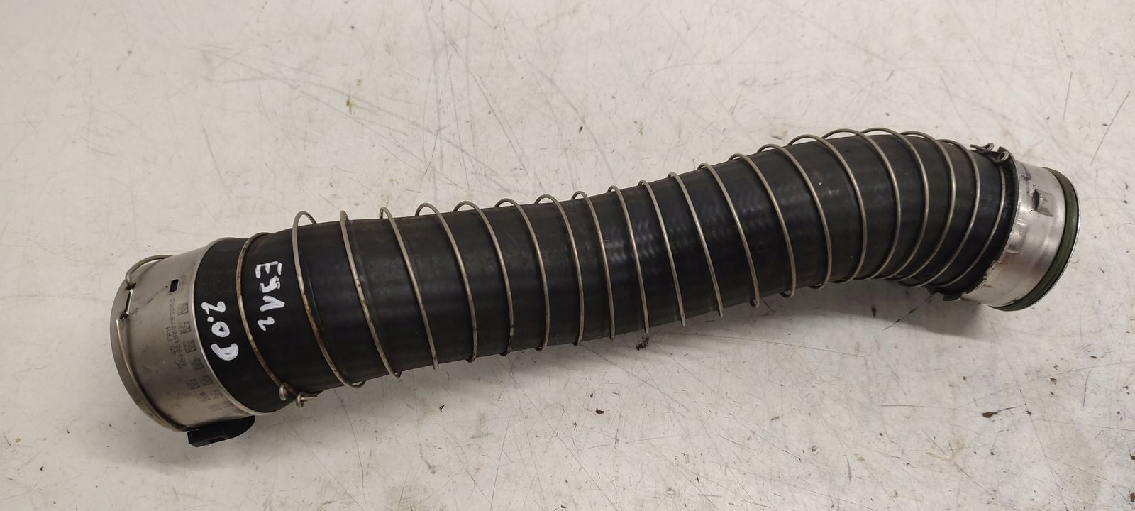 hose wiring air pipe BMW E90 E91 2,0D LIFT