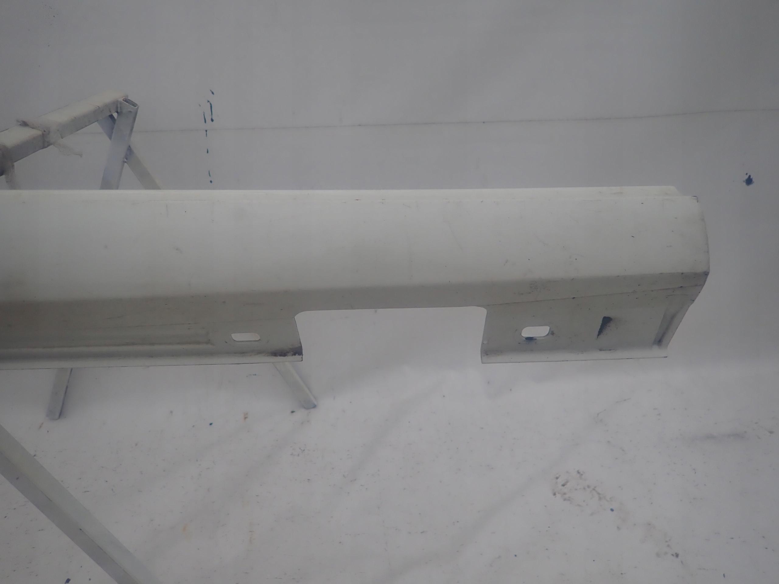 MERCEDES B-KLASA W246 threshold right moulding threshold