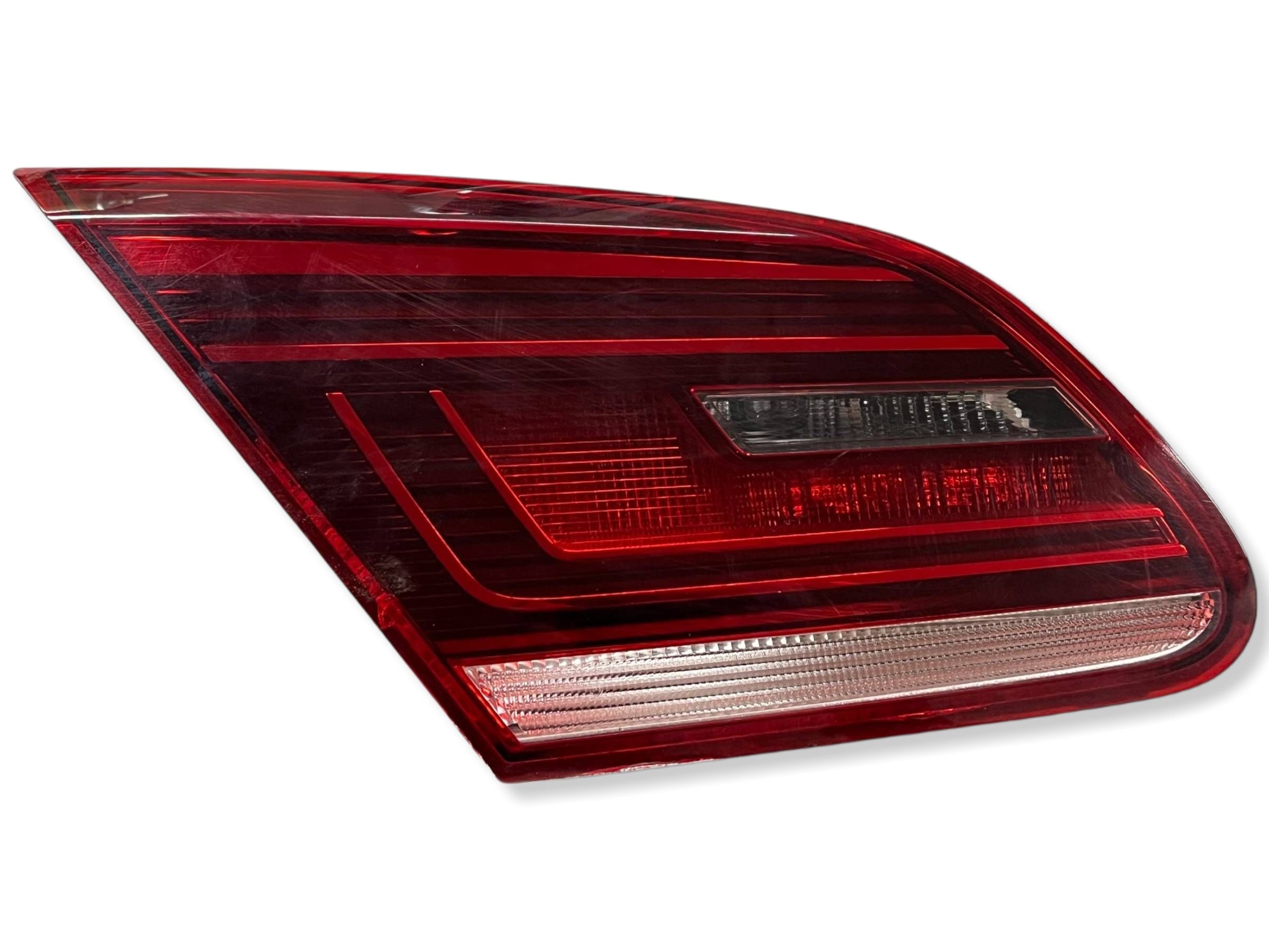 light rear left VOLKSWAGEN CC 3C8945307P