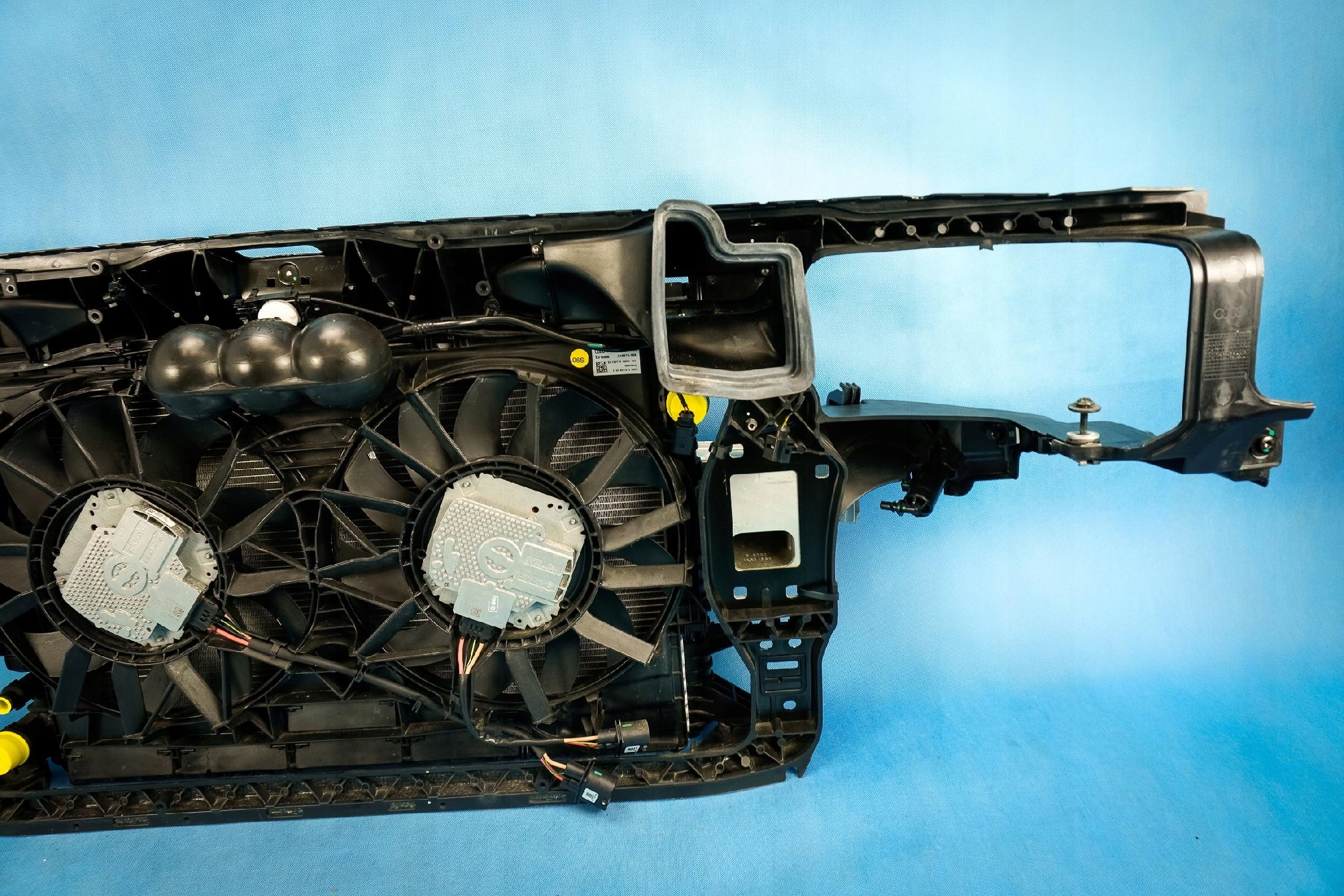 support panel for radiators radiator fans kpl Audi A8 4H Lift 4.0TFSI