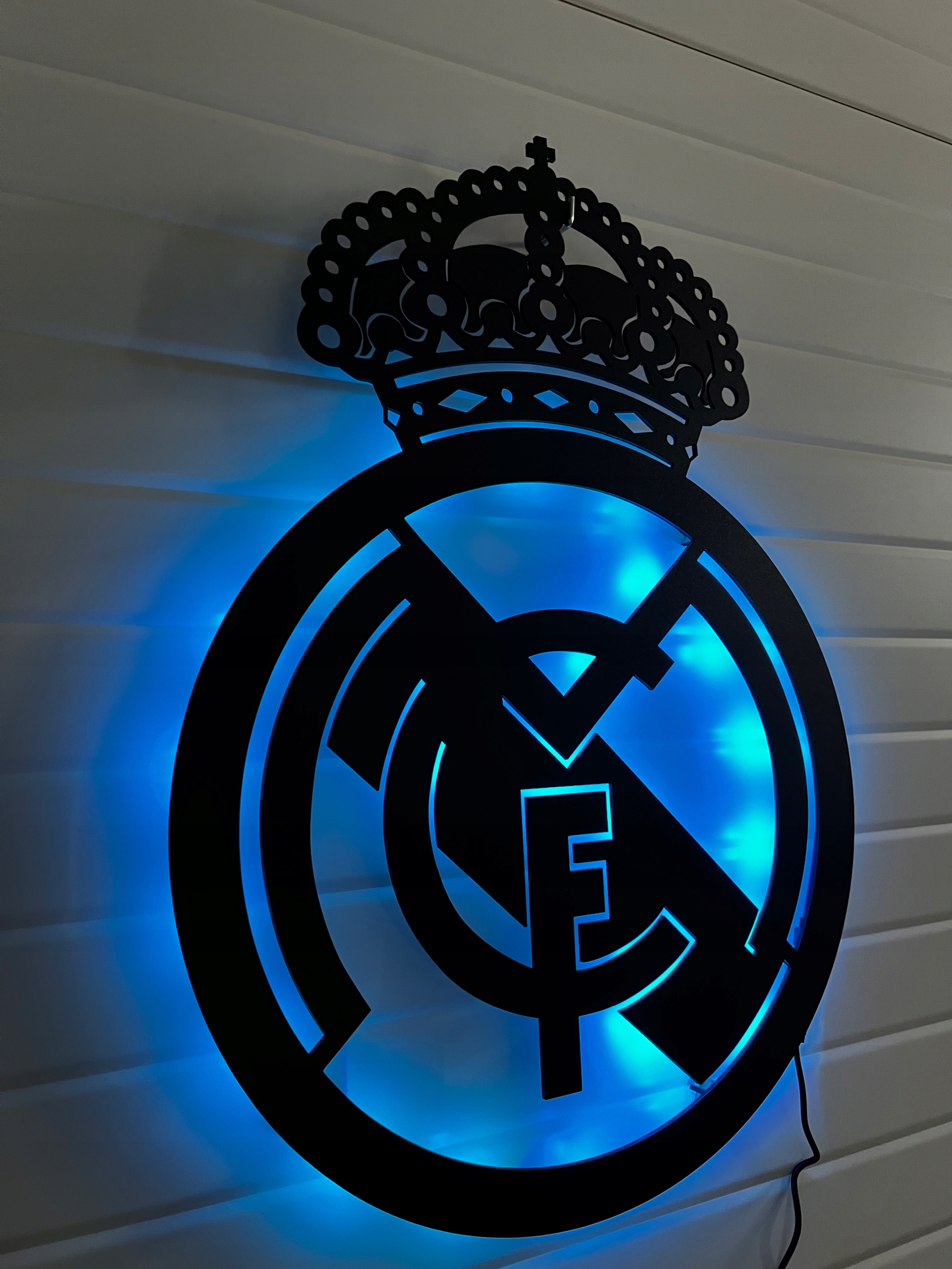 FC Real Madryt LED Obraz drewniany 3D Herb+GRATIS