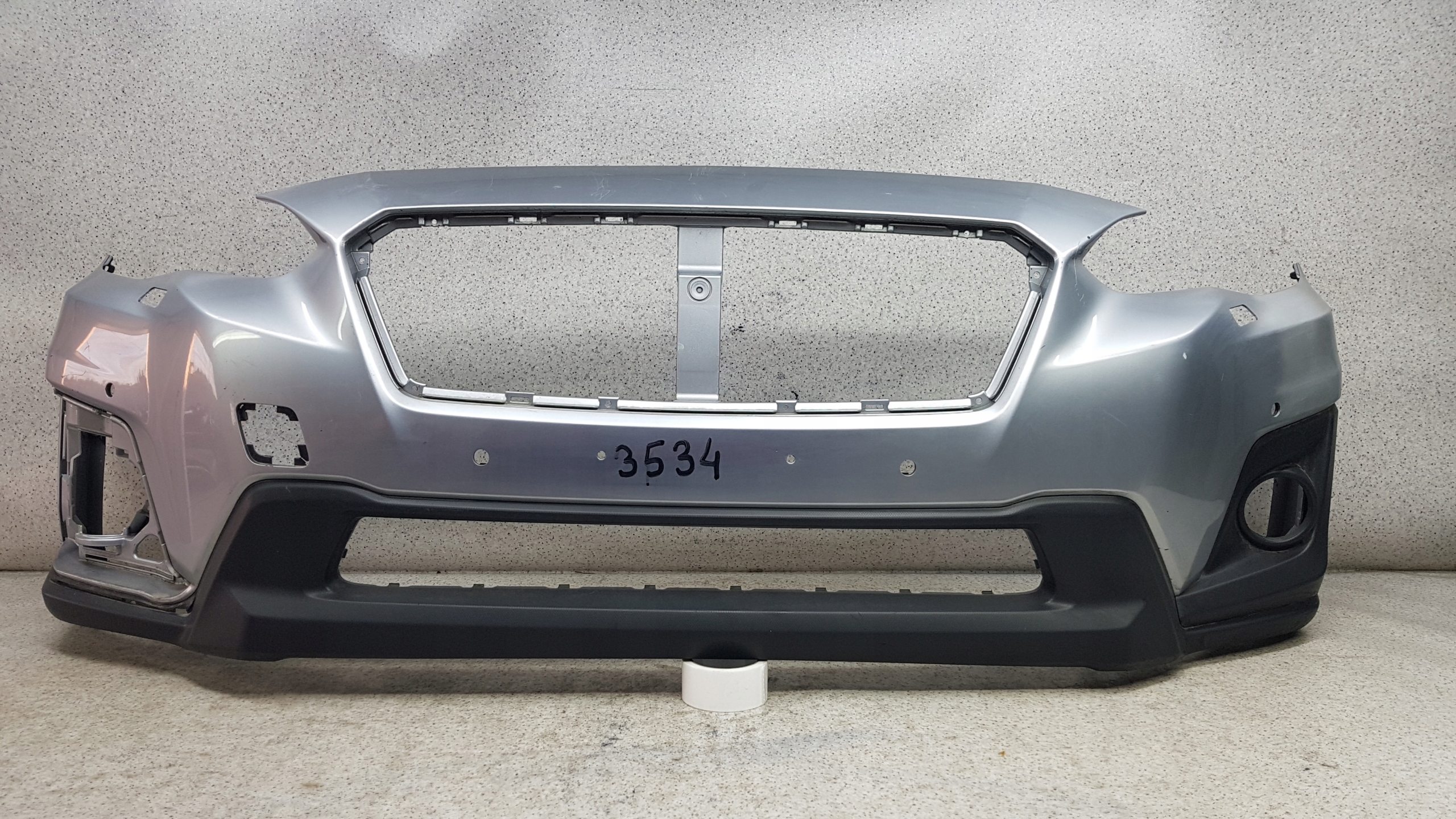 SUBARU XV CROSSTREK 2017 - bumper front 3534