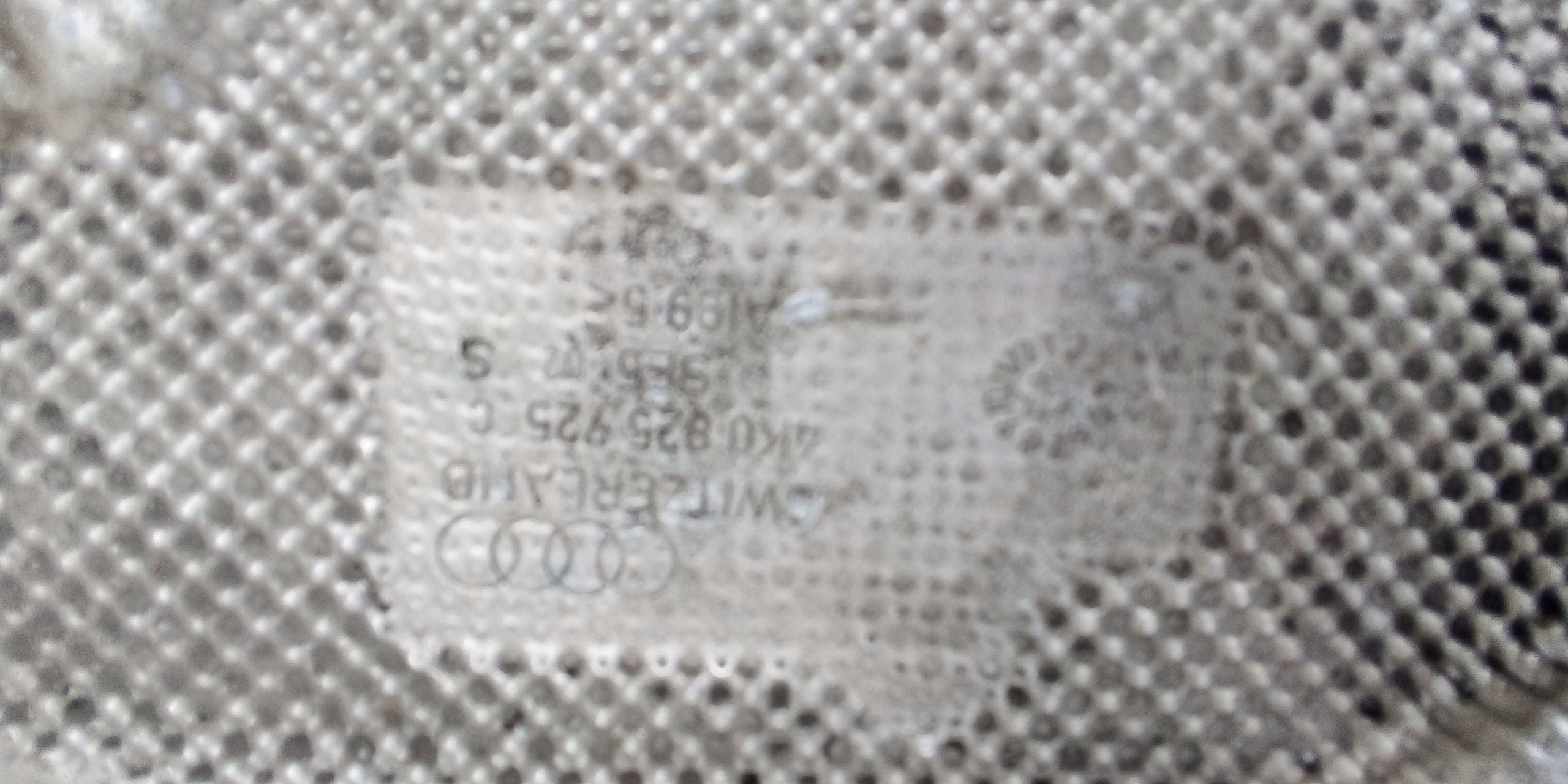 защита 4K0803979S 4K0804160E 4K0825725C