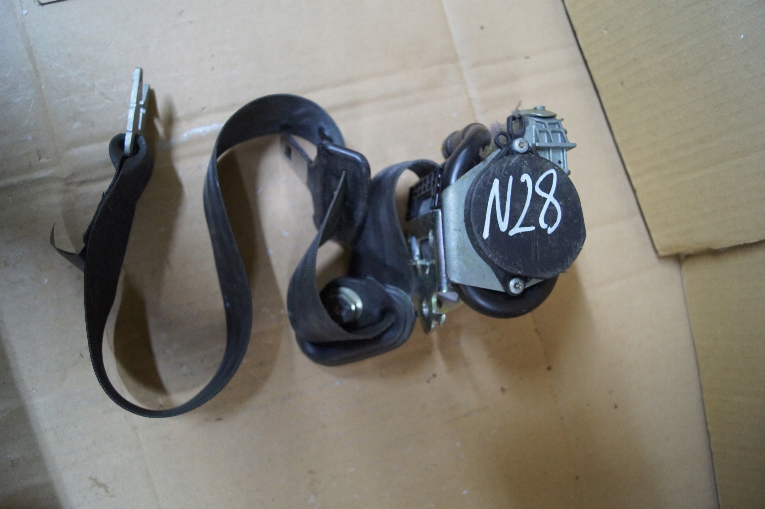 86884JD000 - Ремень безопасности правый передний для NISSAN QASHQAI J10