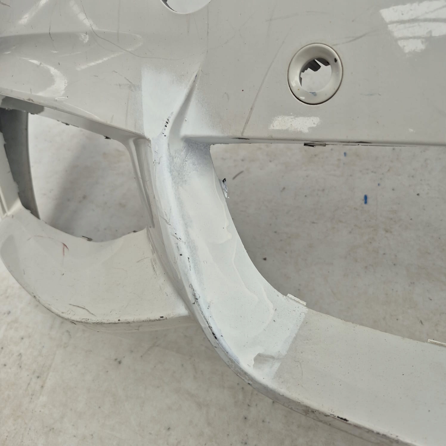 RENAULT ZOE 2012- fender left front front 631018491R