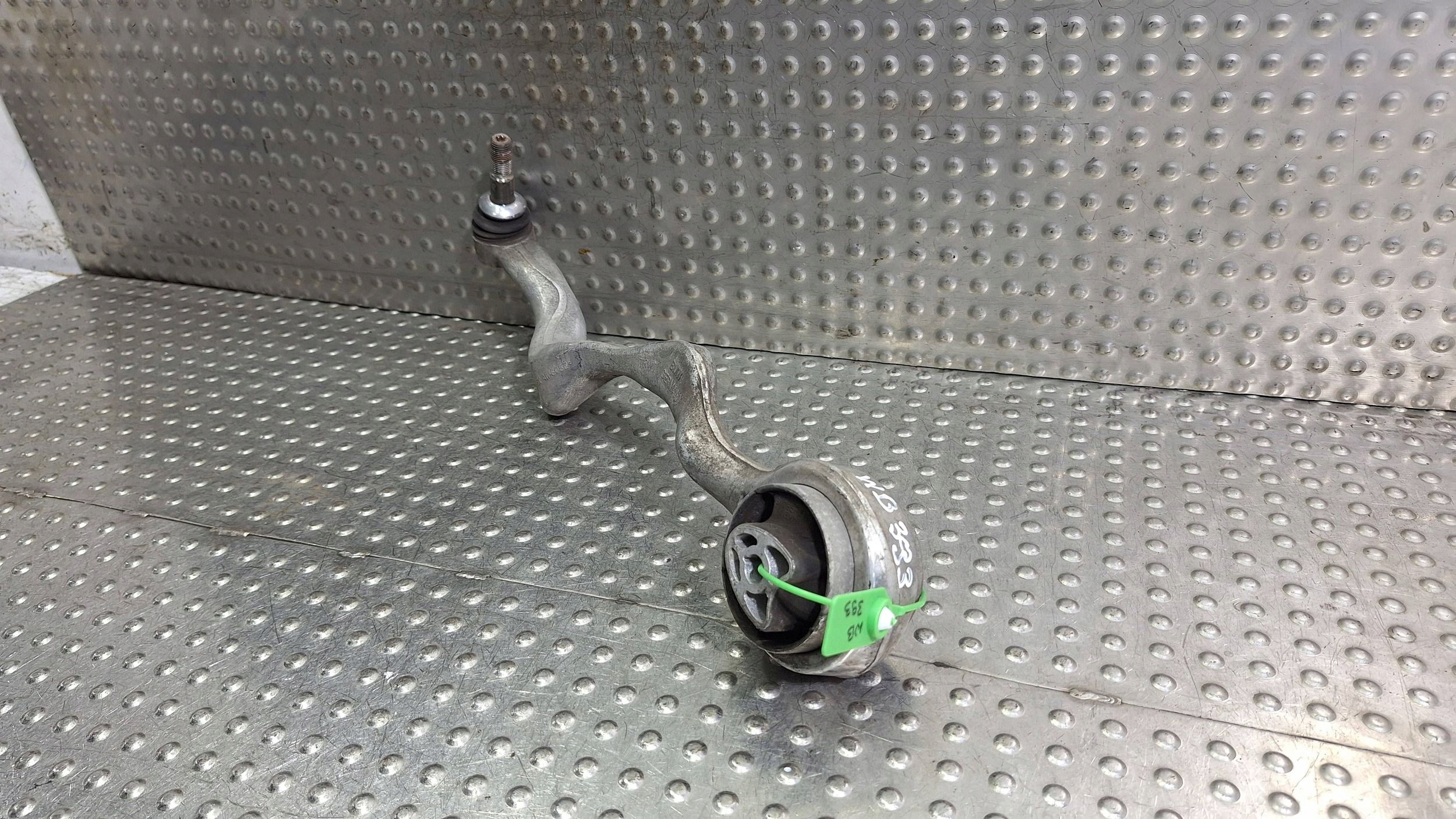 Querlenker links vorne 6763703 BMW E81 E82 E87 E88 E89 E90 E91 E92 E93 X1 E84