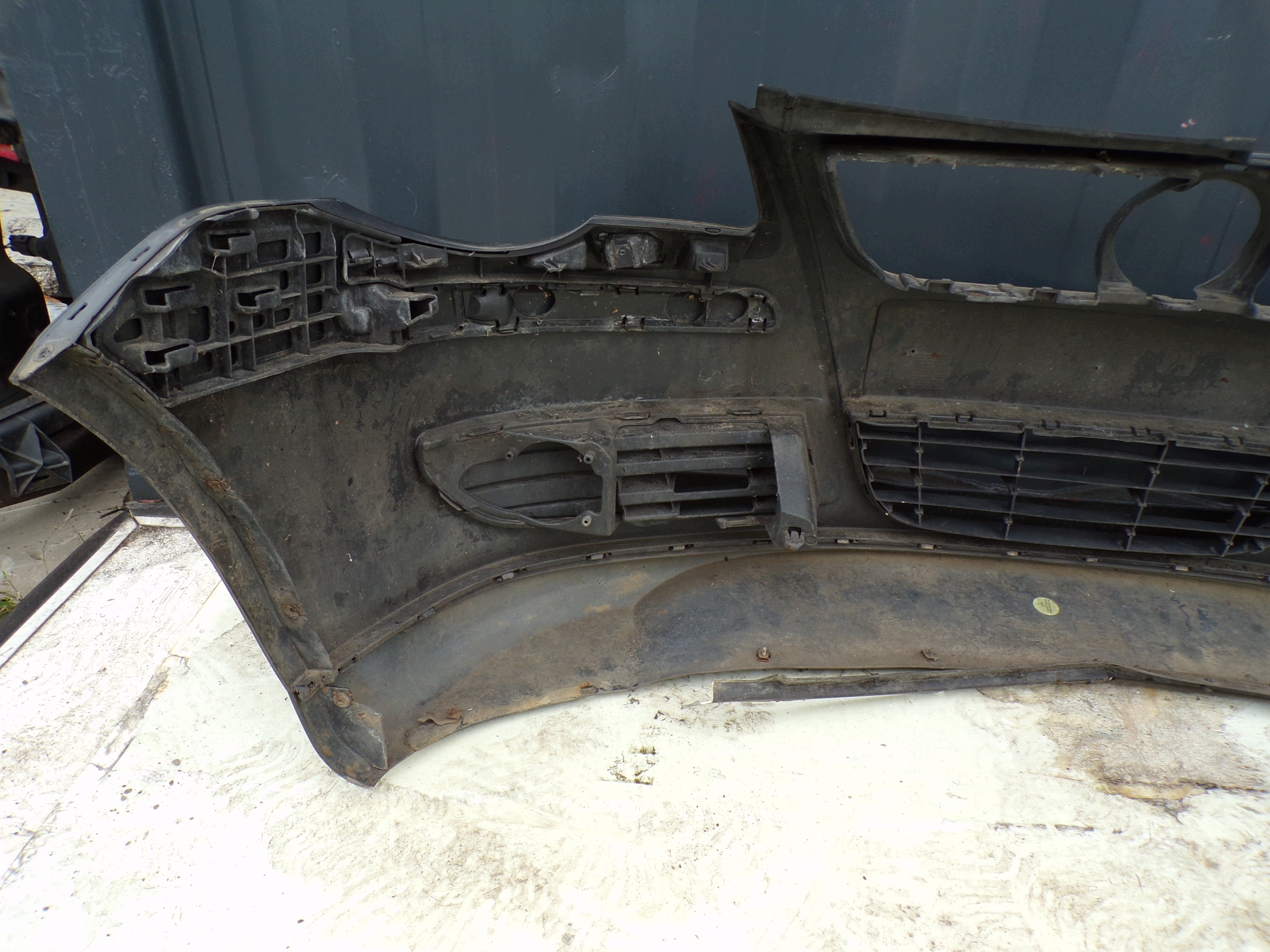 front bumper front VOLKSWAGEN POLO 9N LIFT BLUEMOTION (R1)