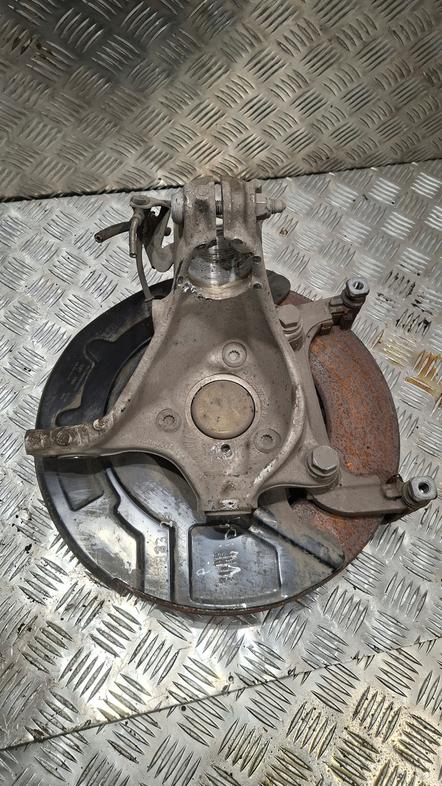 swing right front VW ID.4 PRO 128KW
