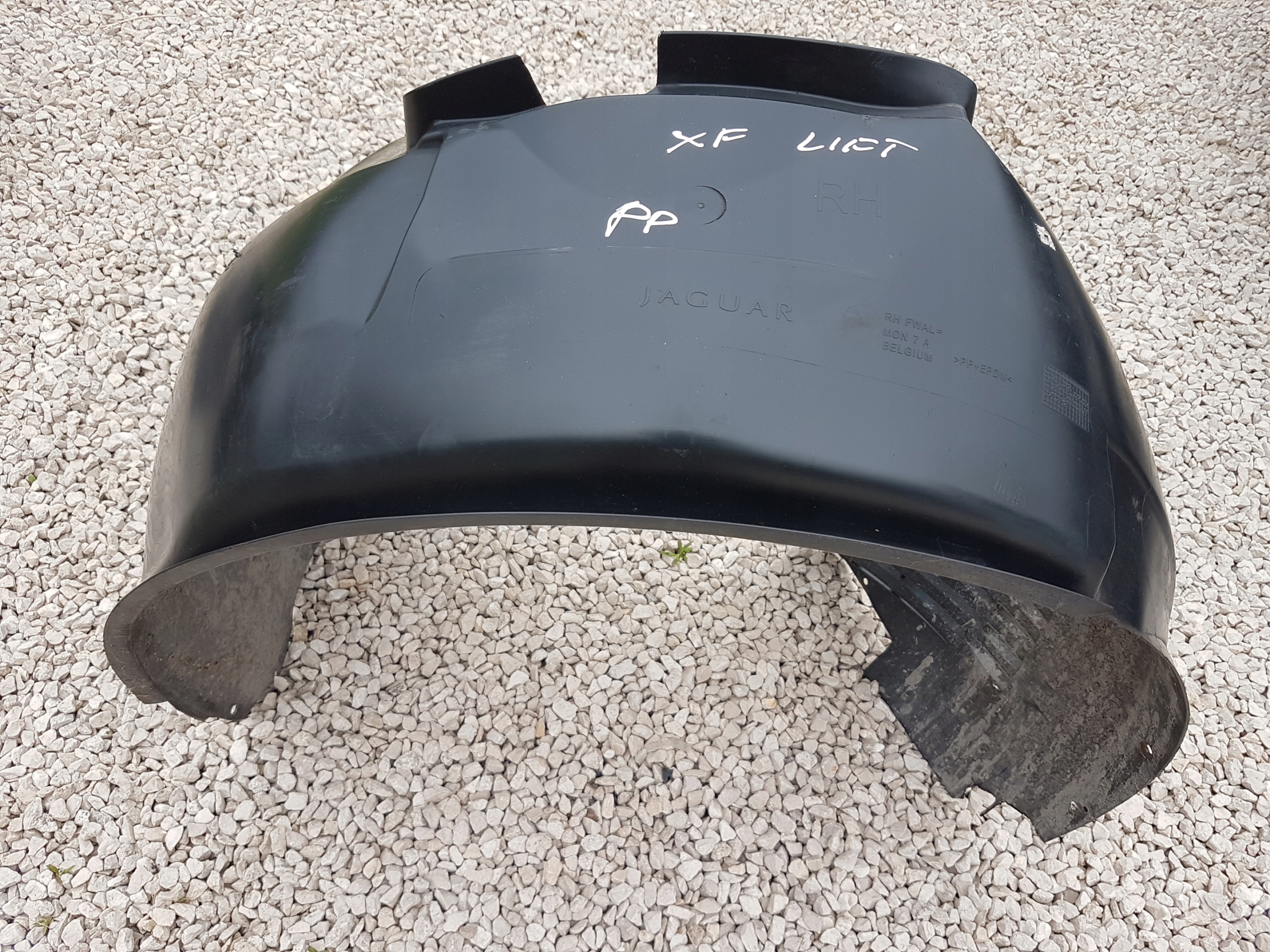 NADKOLE PRAWE PRZÓD JAGUAR XF X250 LIFT 2011-2015