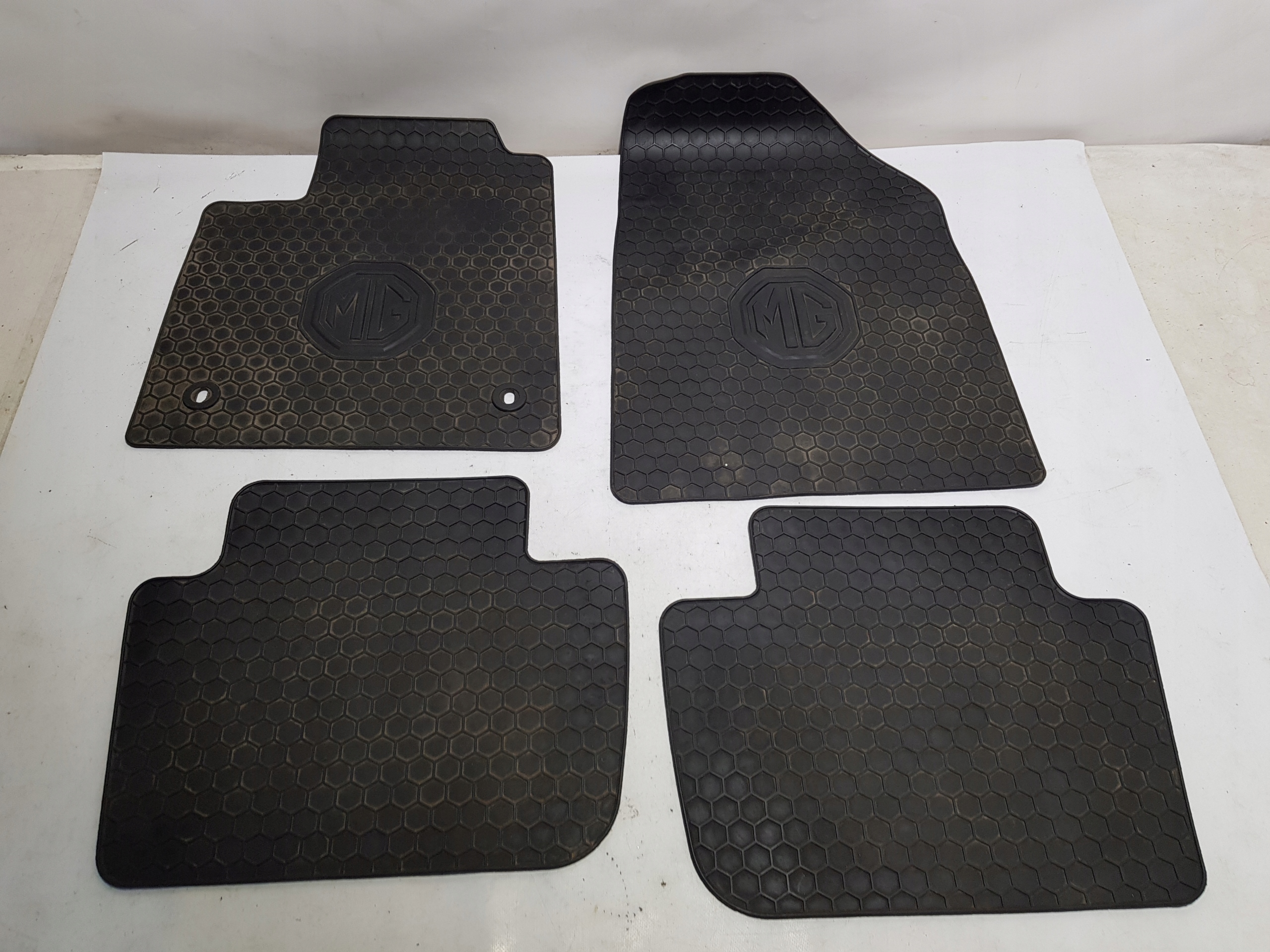 mats KOMPLET rubber MG 4 EH 32 EH32