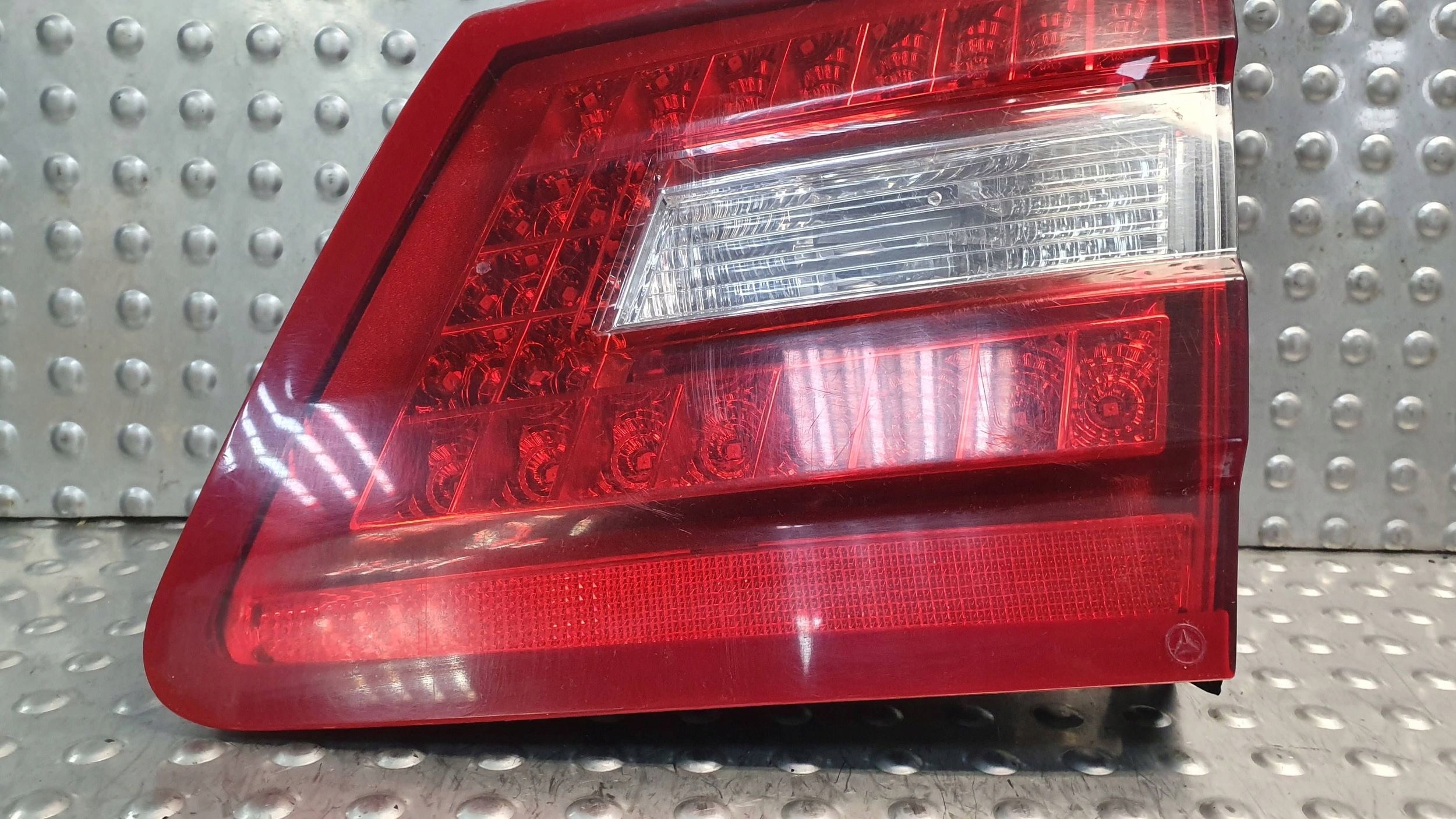 light rear part right MERCEDES E-KLASA W212 KOMBI LED 09