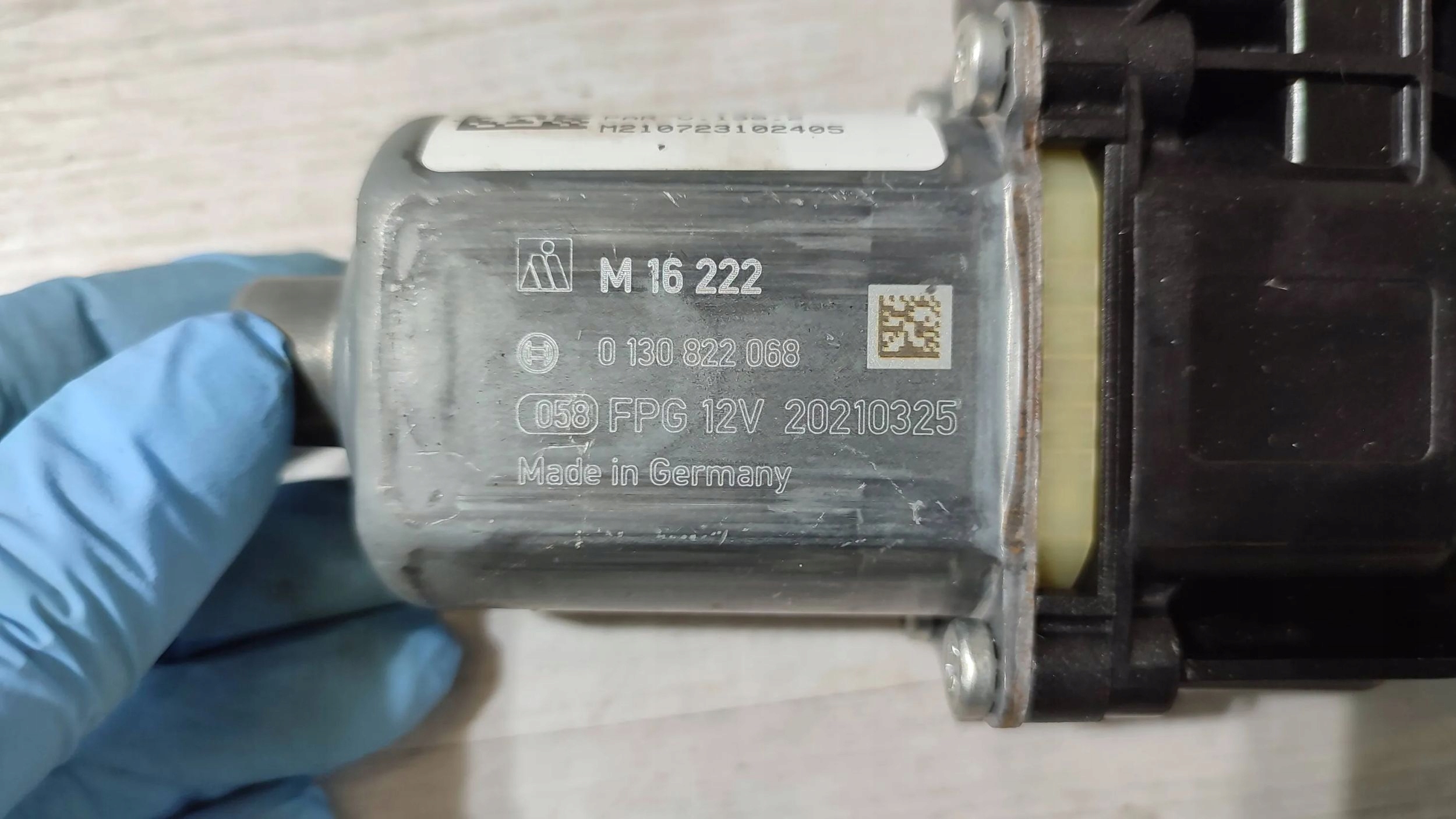 mini motor podnosnika windows front right Alfa Romeo Stelvio 0130822068