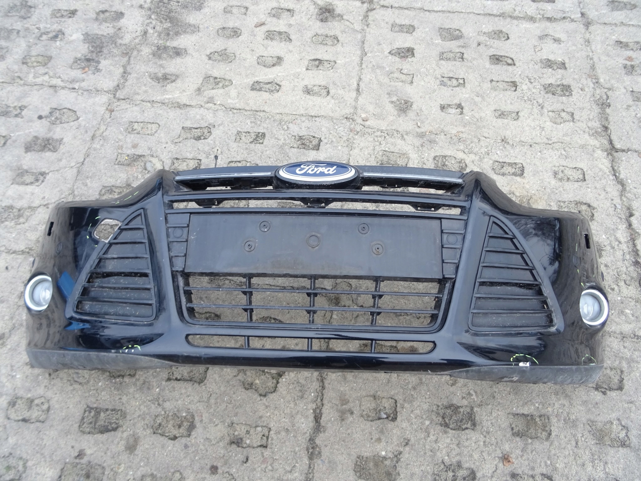 FORD FOCUS MK3 nárazník předek přední PDC senzory
