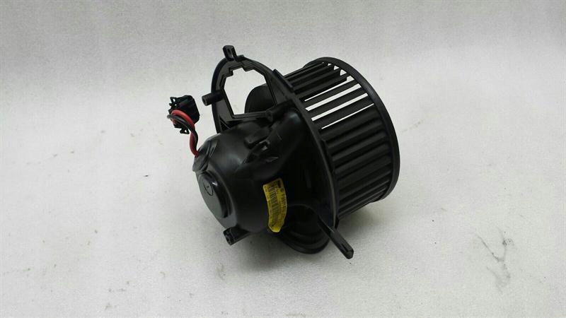 Audi A6 4F C6 4F0820021A Fan