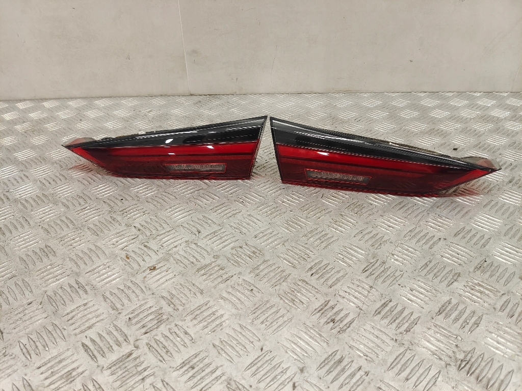 BMW G22 light rear part left UK 7956629