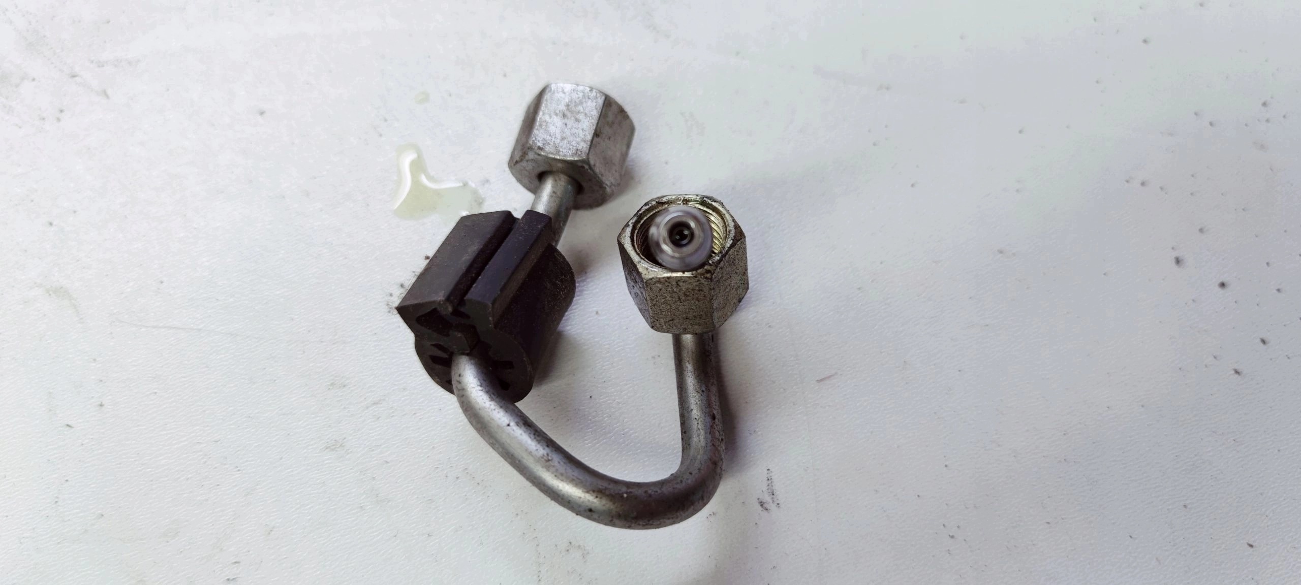 fuel line CR AUDI A4 B9 A5 2.0 TDI U301BG