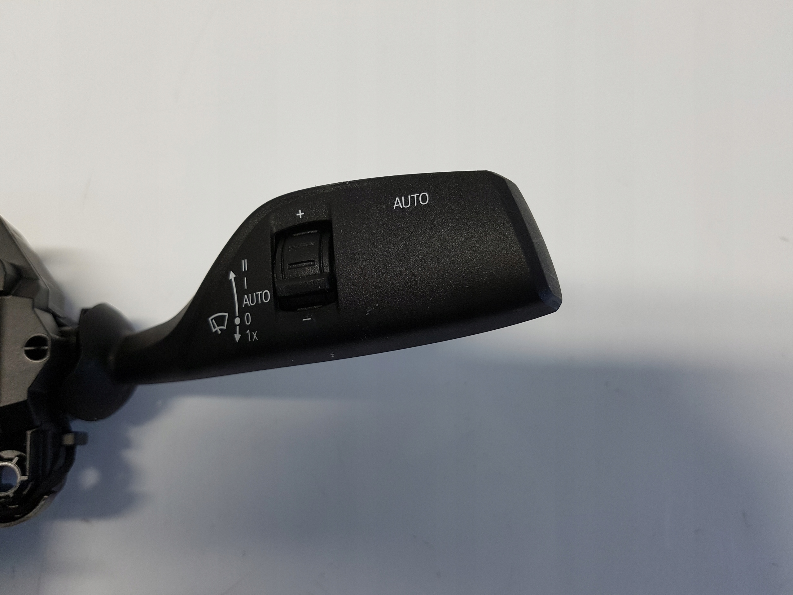 BMW G20 330e DEVIO LUCI TERGICRISTALLO TERGI 9436663