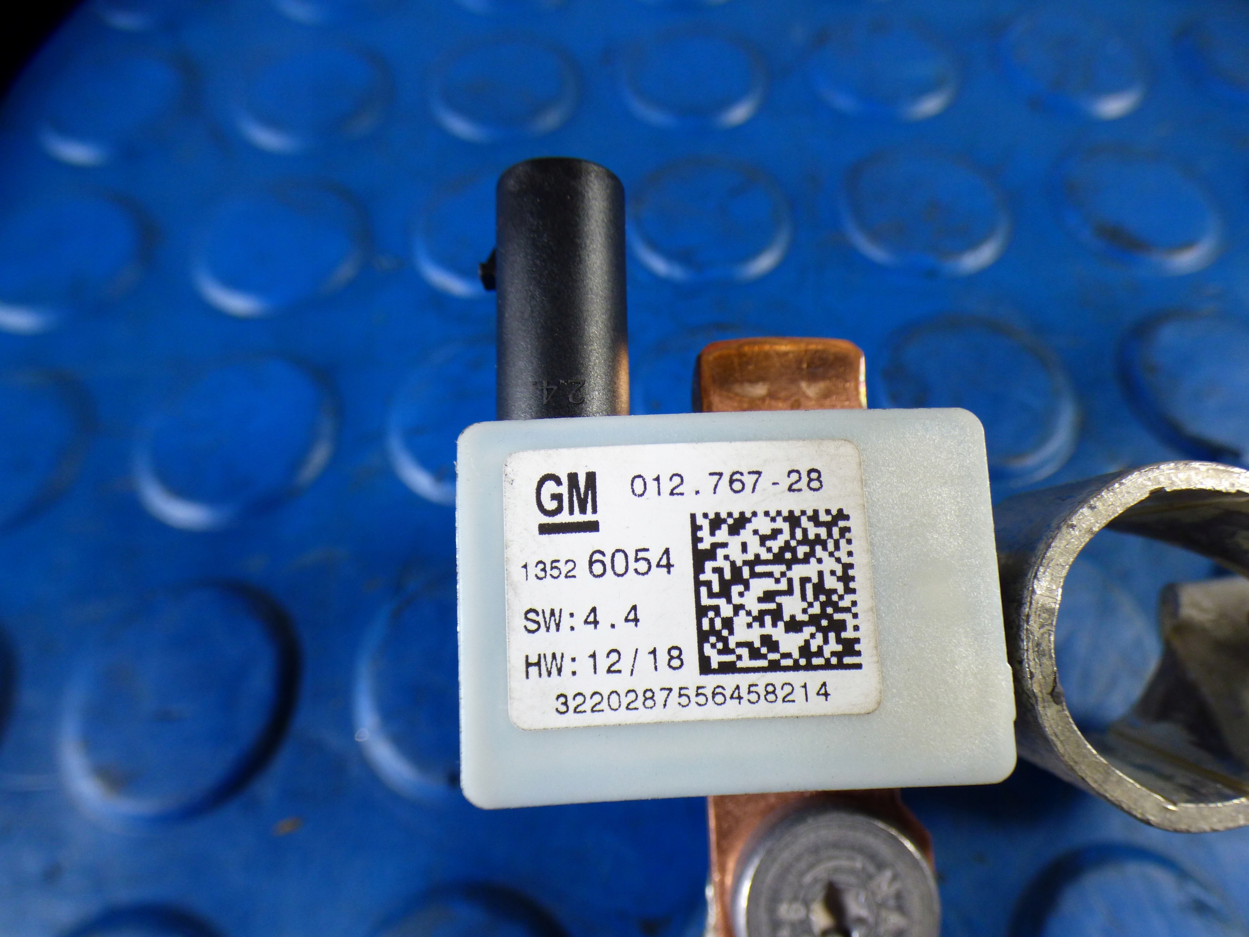 Batteriemanagement Sensor 39215696 U4C OPEL ASTRA K V