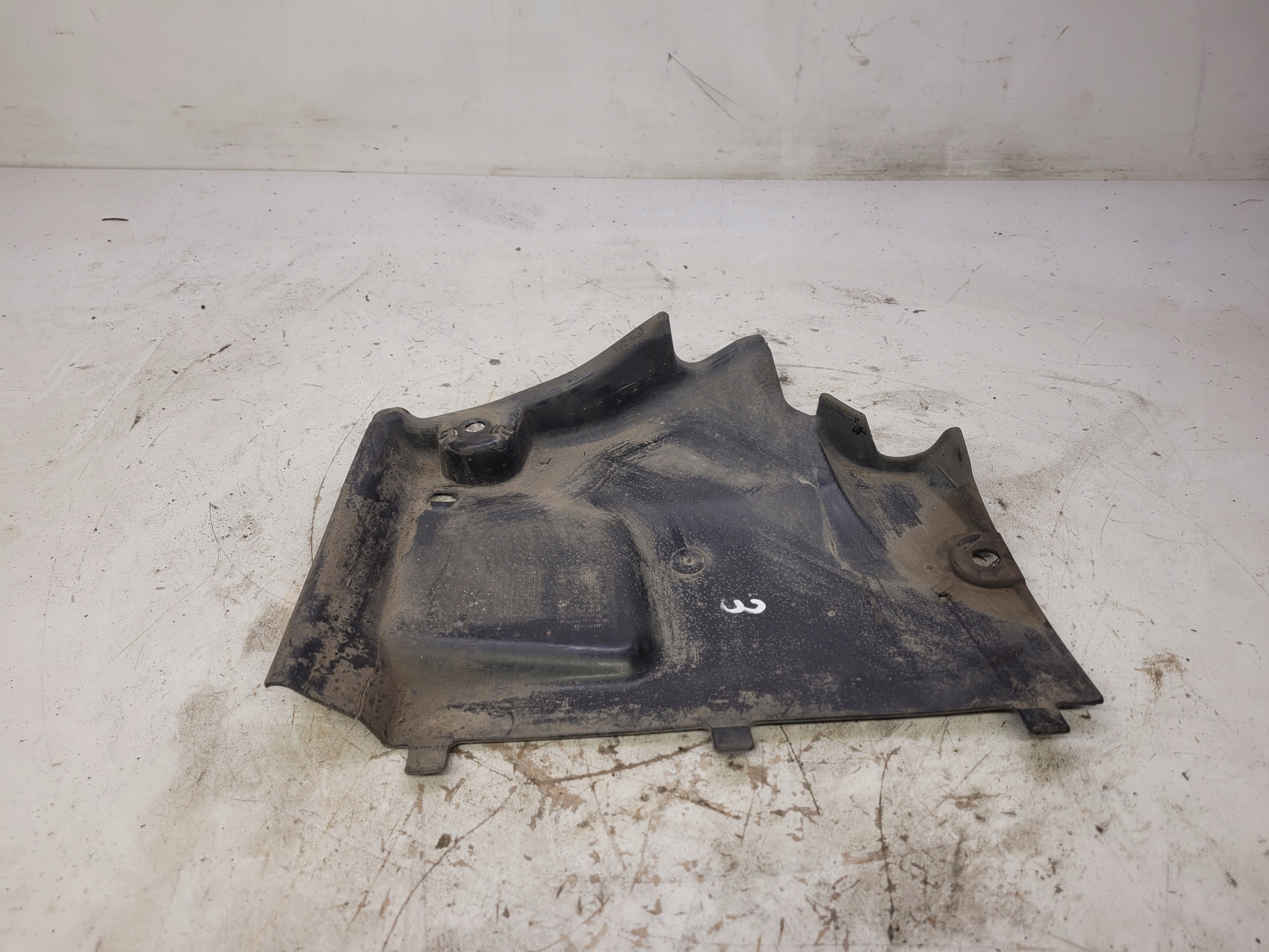 Blende Abdeckung abdeckung Unterfahrschutz links AUDI A4 B8 8K0825201E *3*
