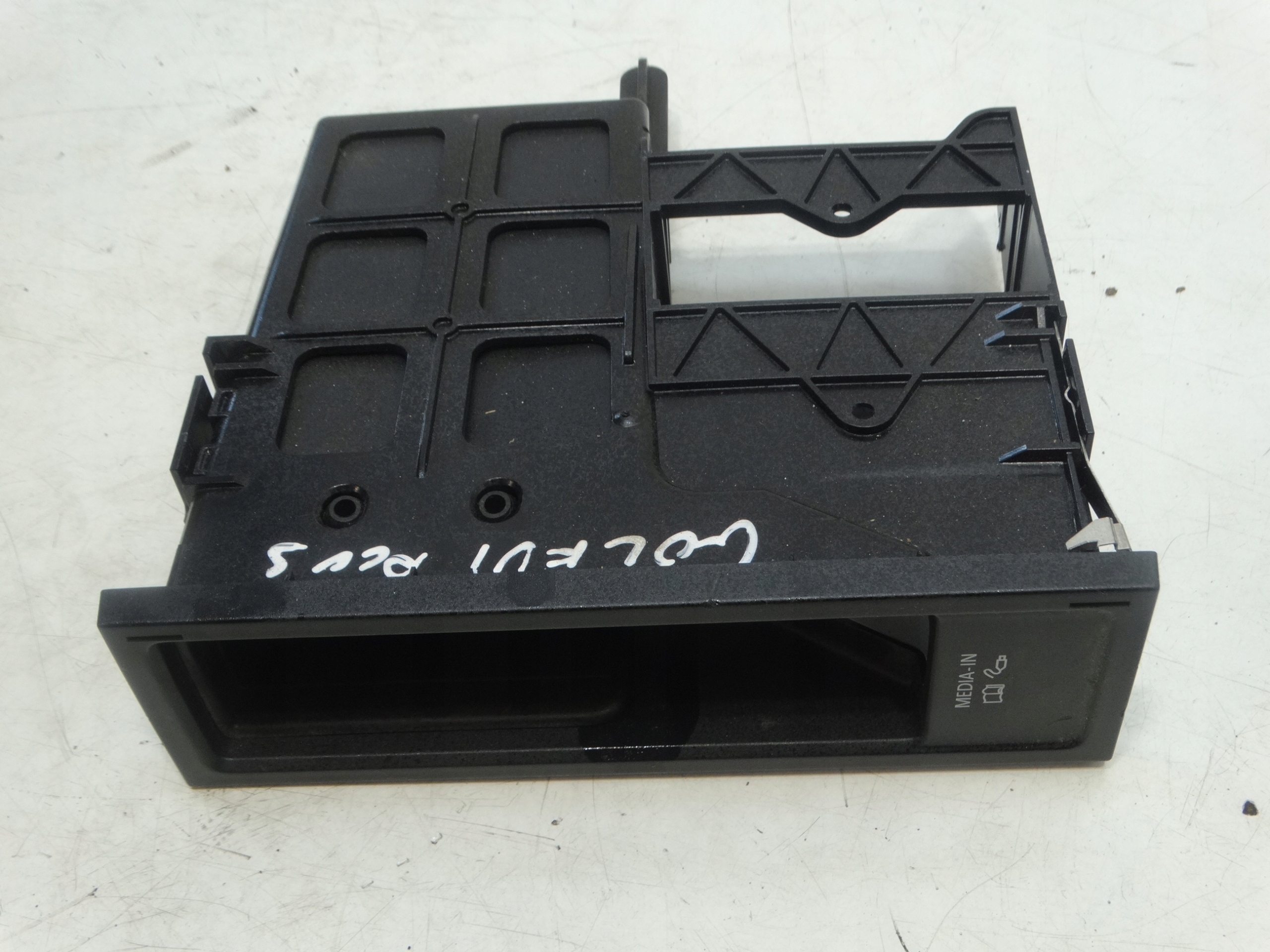 Handschuhfach Blende Abdeckung INTERFACE MEDIA-IN VOLKSWAGEN GOLF VI PLUS LIFT 5N0035341C