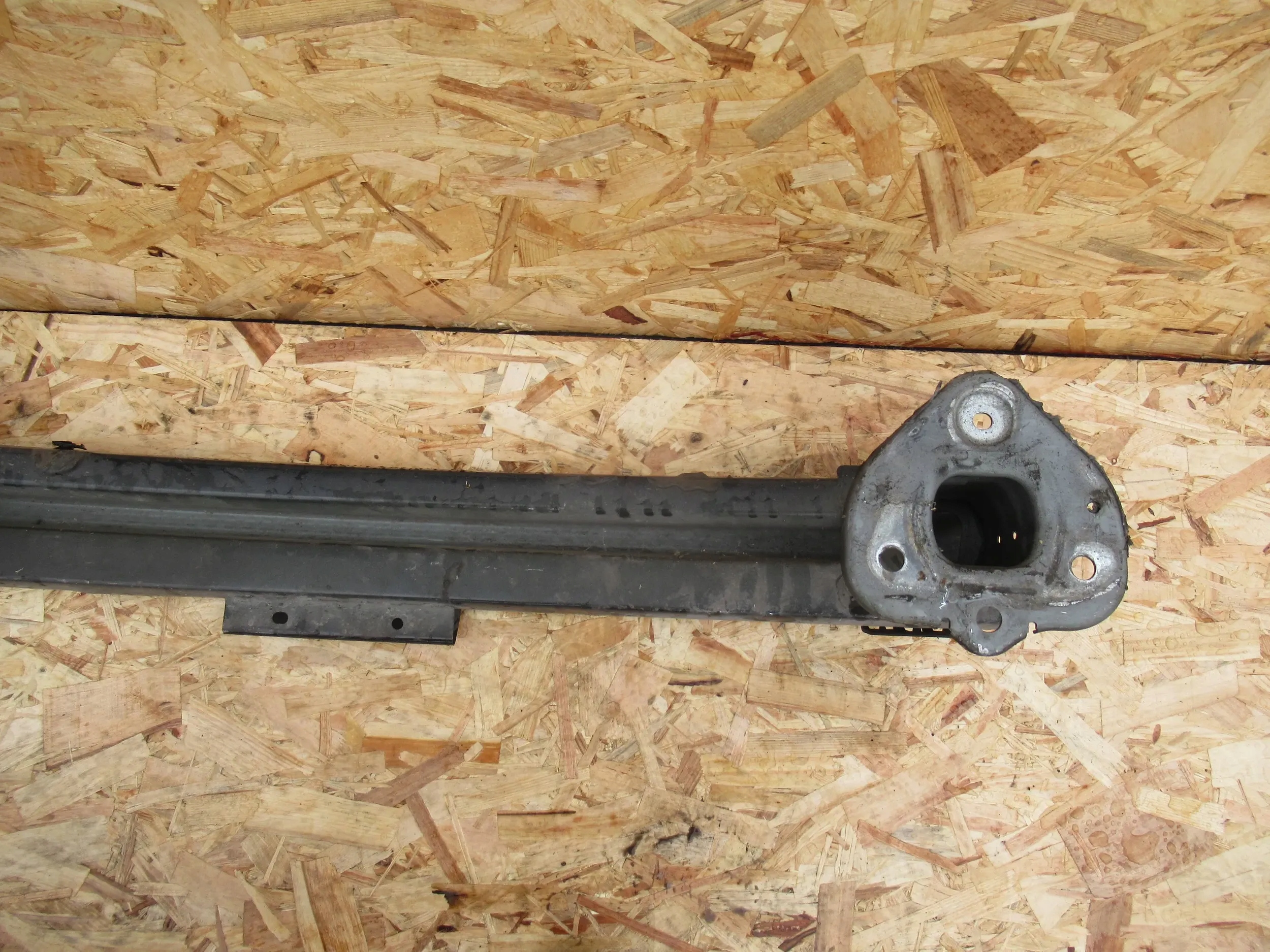 bumper support rear part Opel Mokka 12