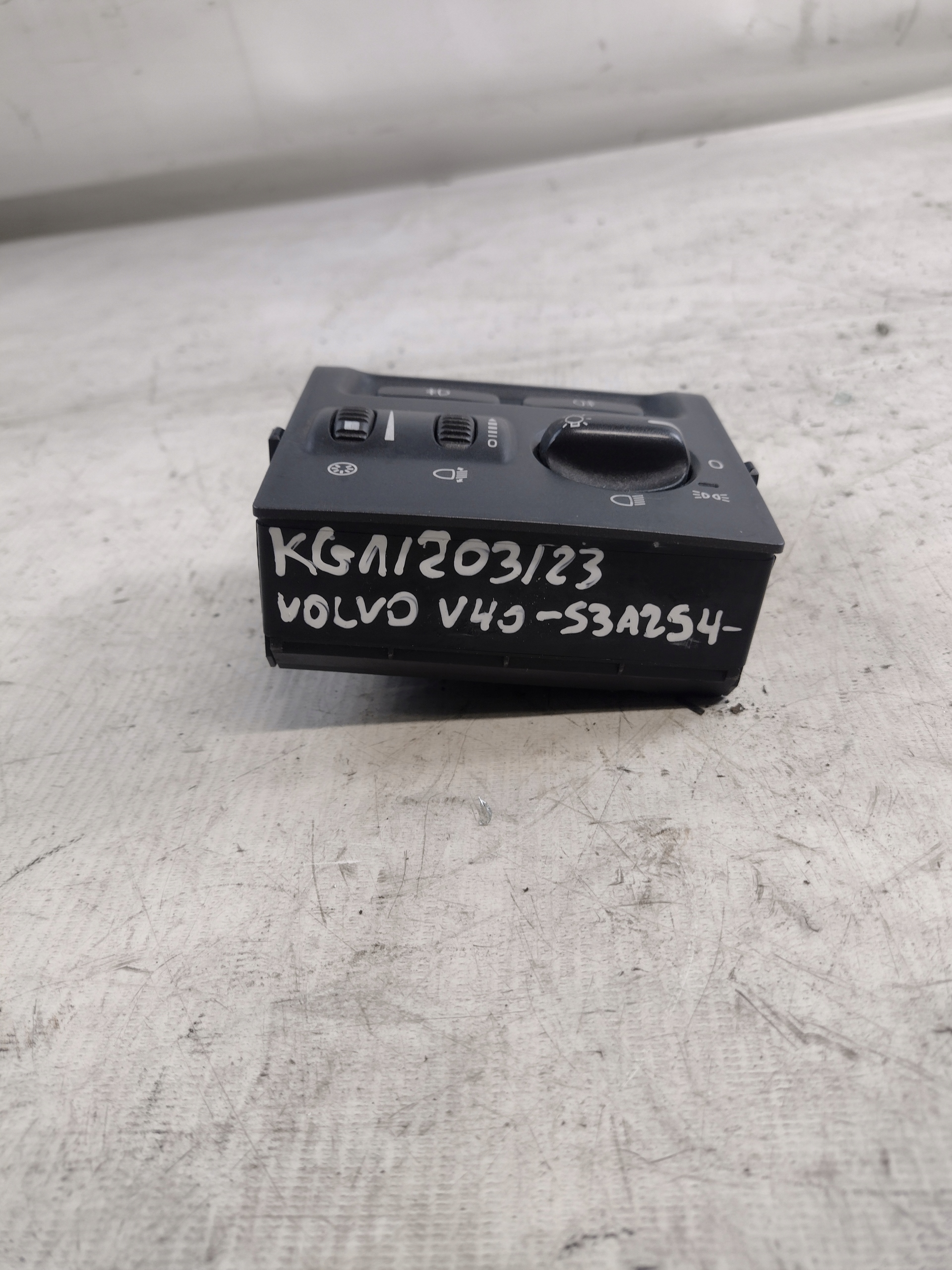 interruttore luci Volvo V40 lift 30613945