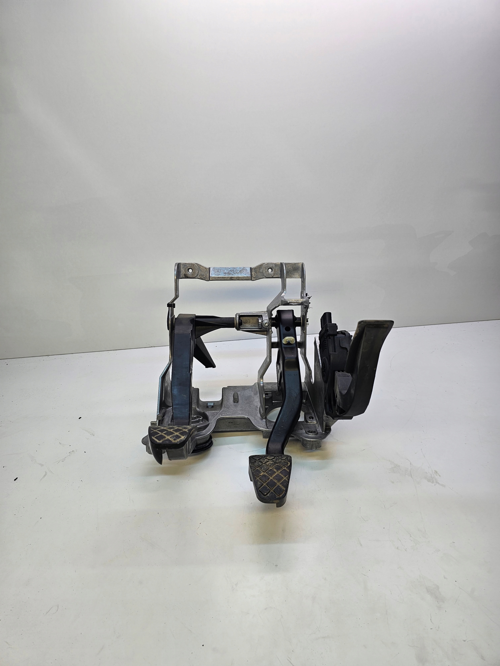 pedals support PEDALOW AUDI A4 B8 A5 8K1721117 MANUAL