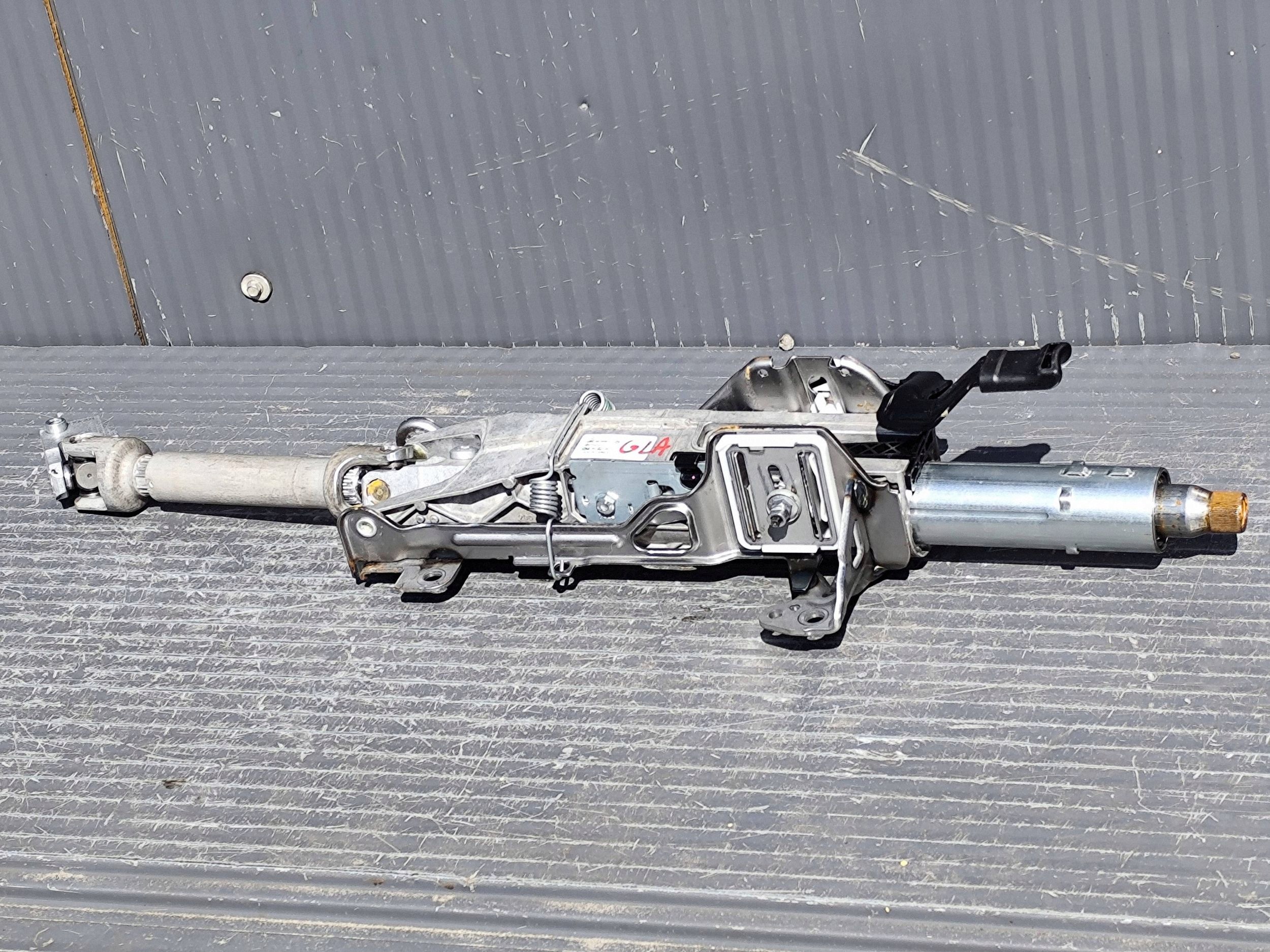 MERCEDES GLA 247 steering wheel rod A2474608800