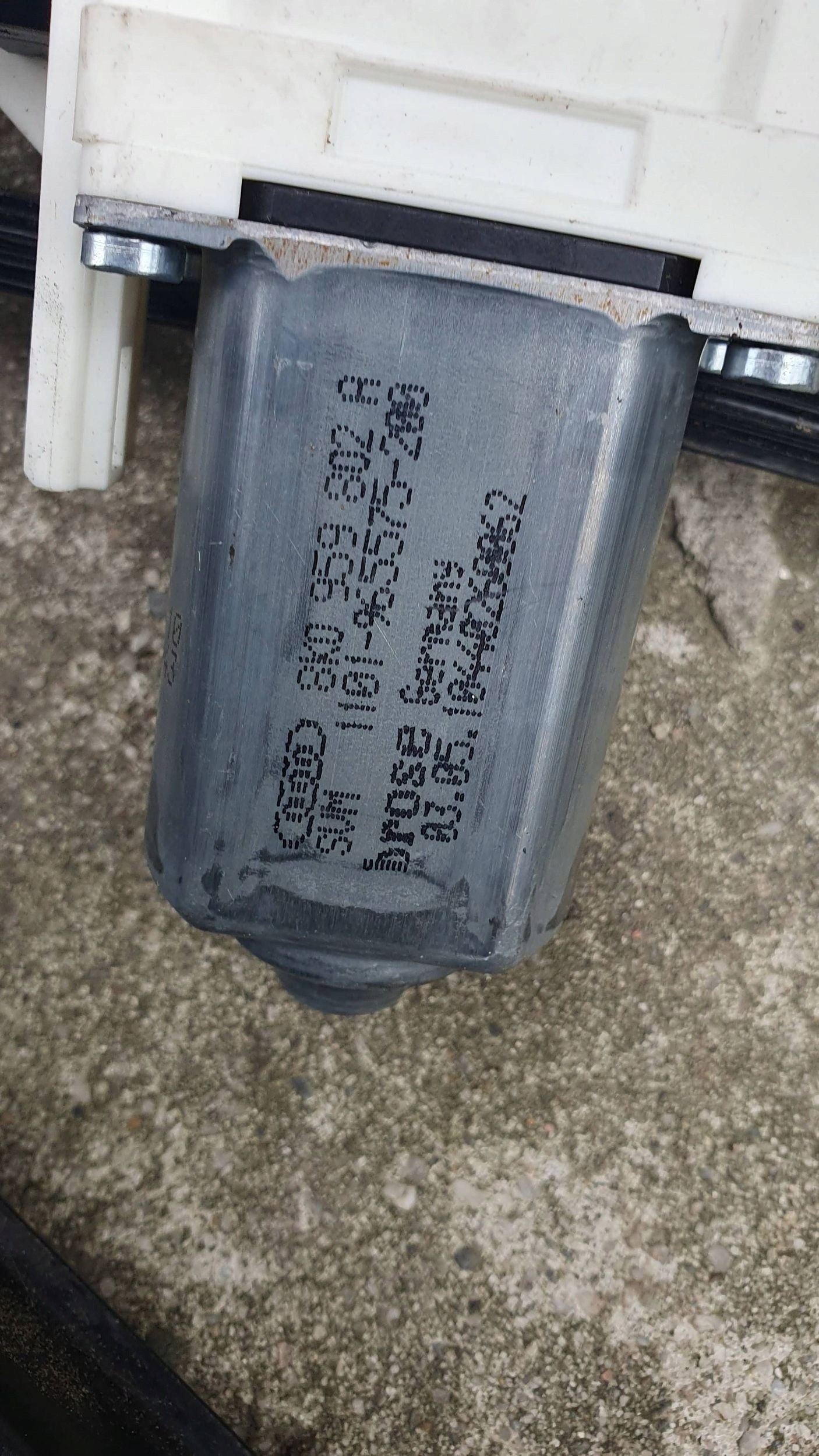 Audi A6 8K0 window regulator right front