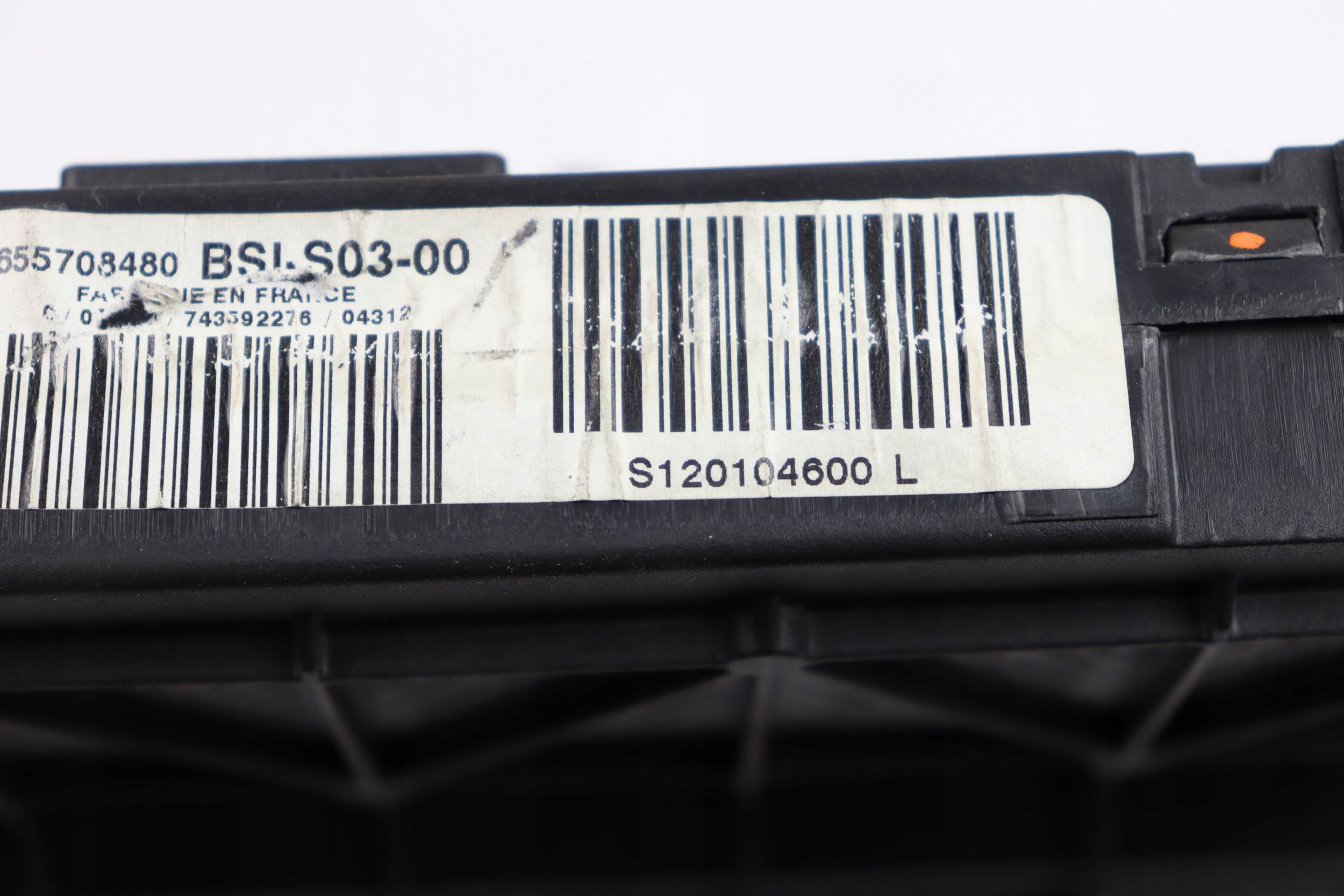 PEUGEOT 407 module control unit compartment BSI S03-00 9655708480 S120104600L