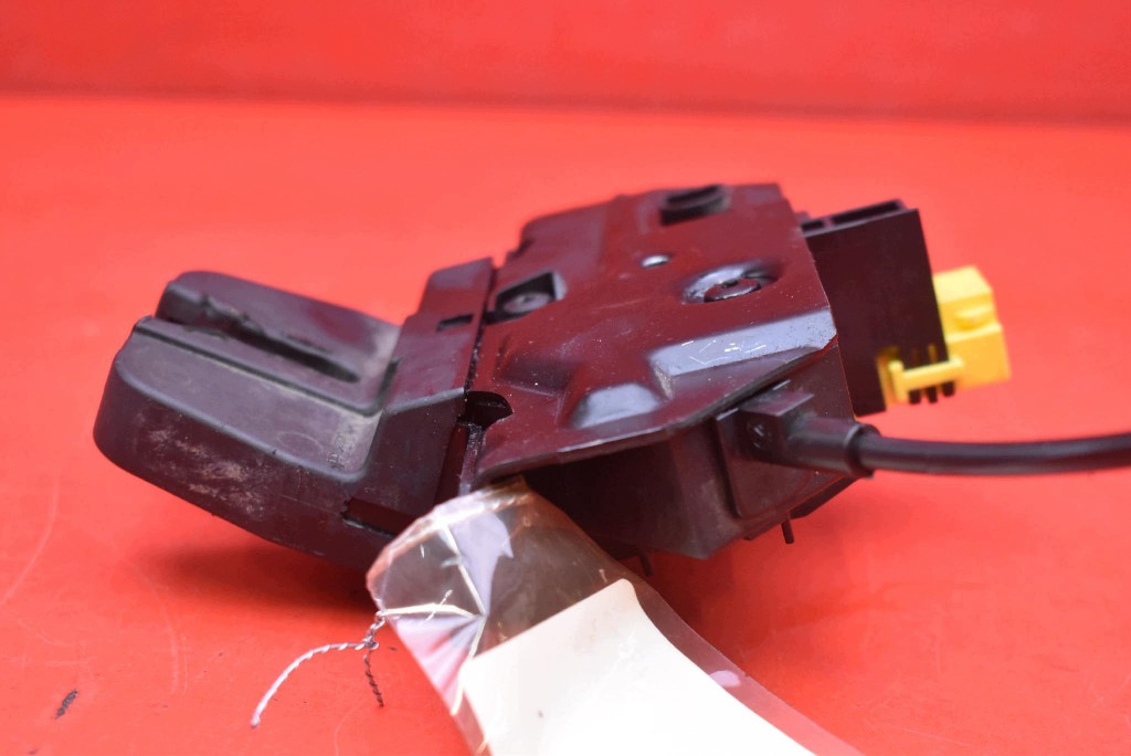 lock bonnet rear part boot 09180104 OPEL VECTRA C 5D HB 02-05