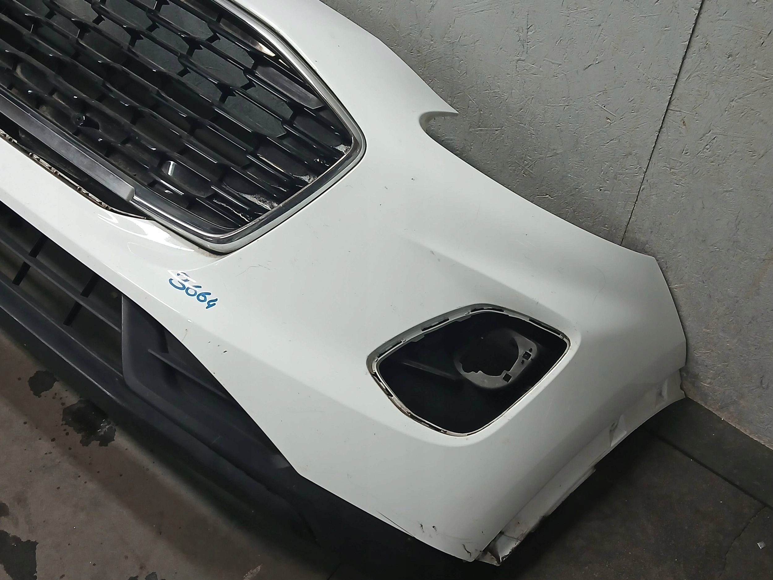Stoßstange vorne FORD PUMA MK2
