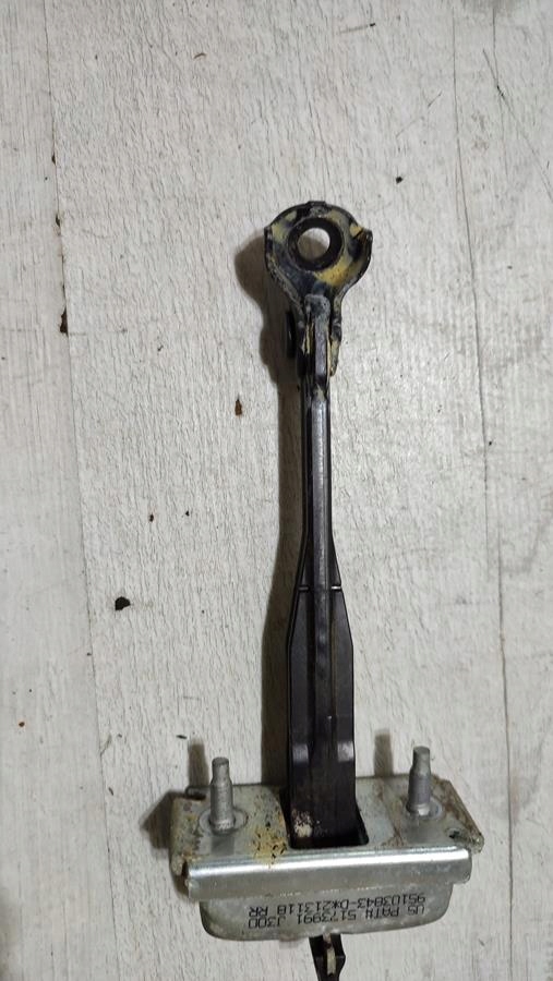 limiter door right rear part Chevrolet Cruze