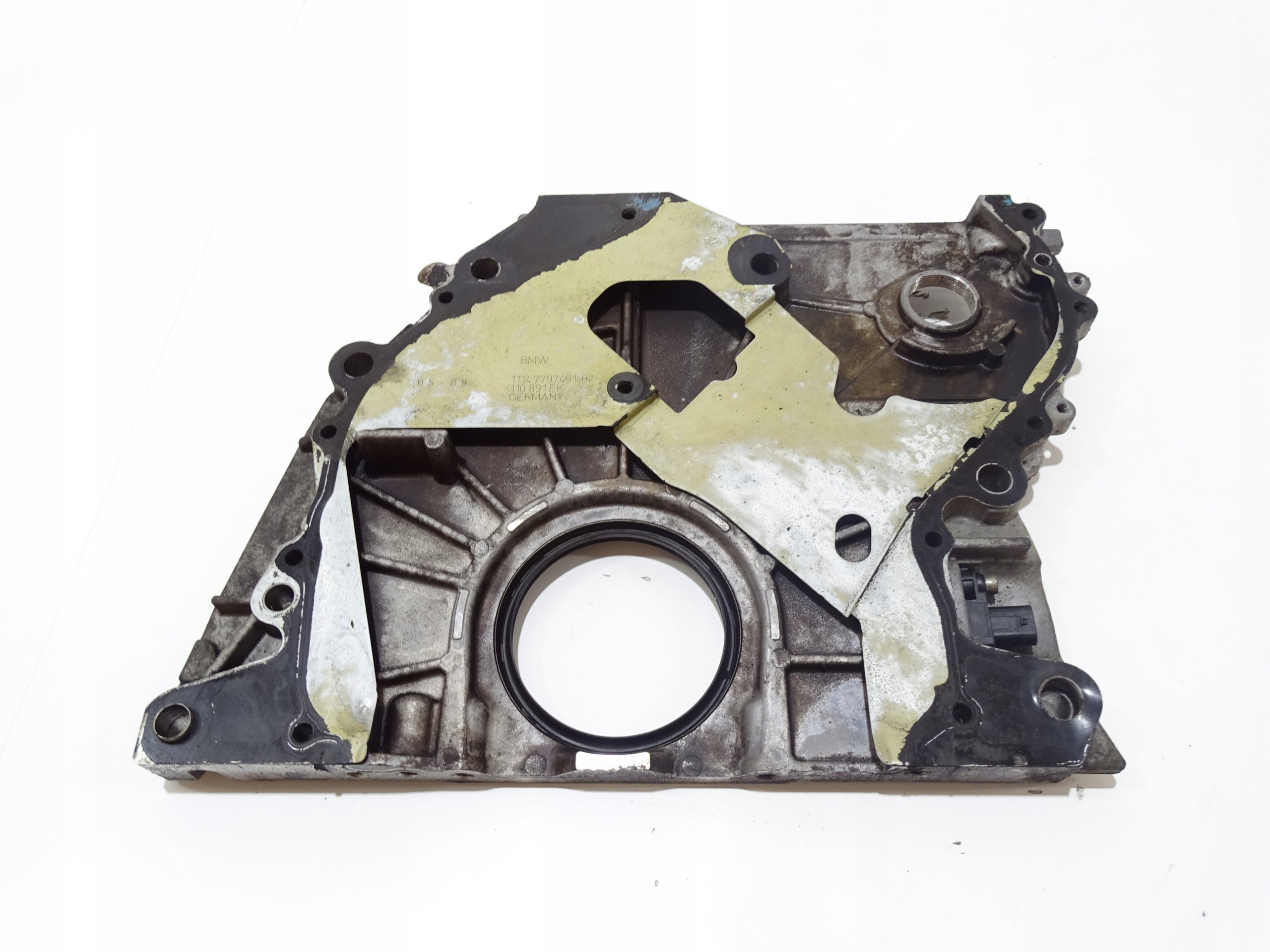 Couvercle Couvercle carter distribution BMW E60 E61 OE 7797488 (4817790)