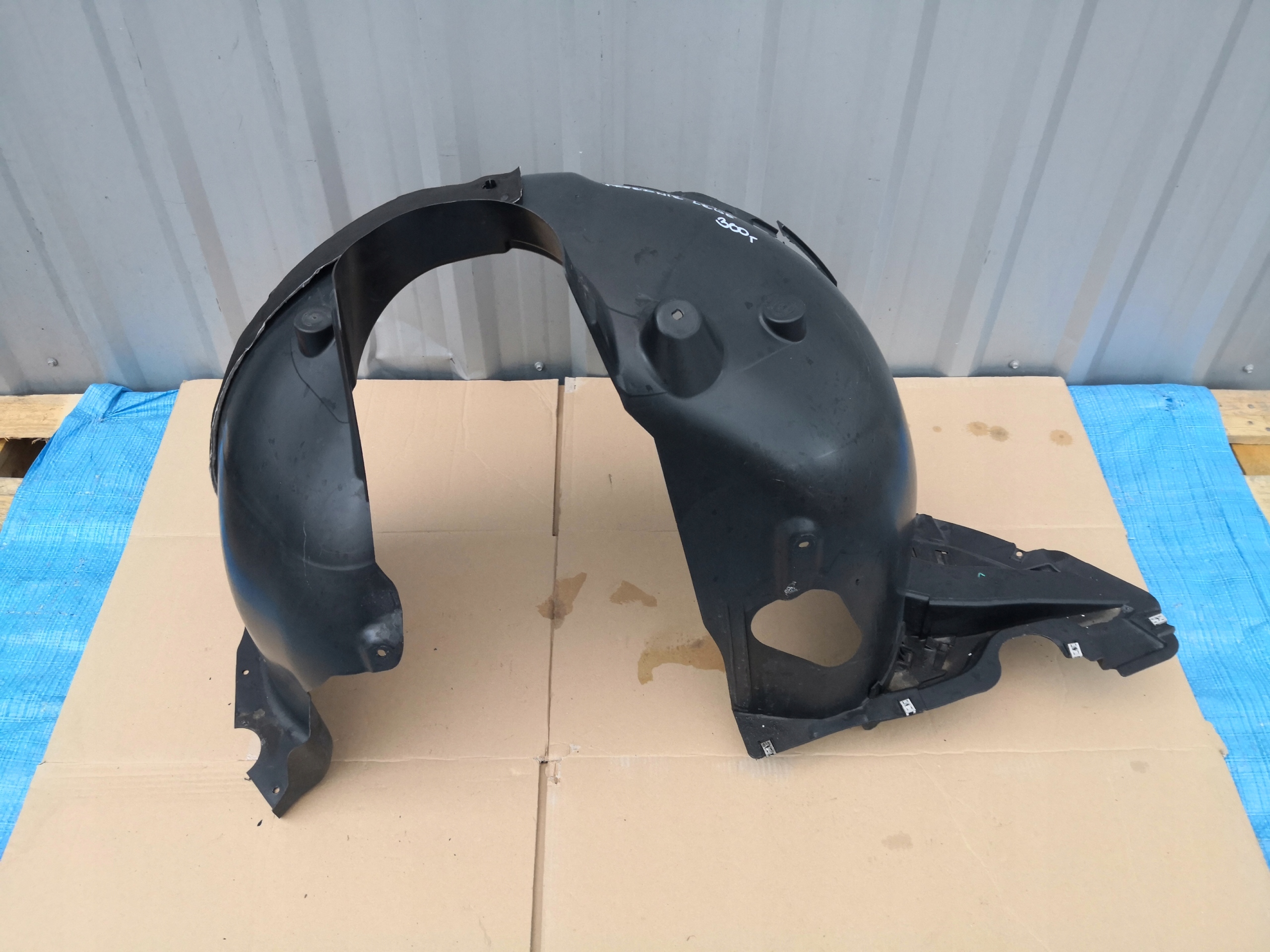 VW TAIGO 2G7 NADKOLE PRZEDNIE LEWE 911A