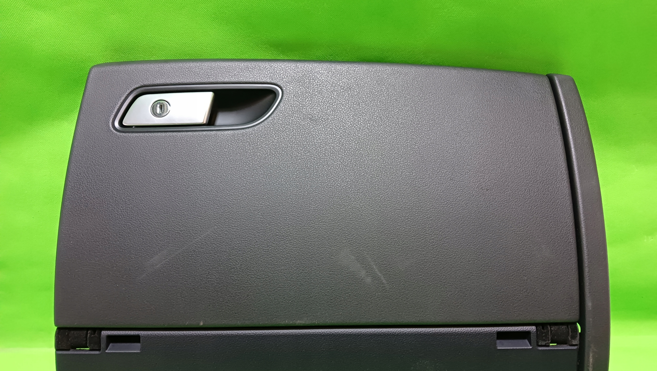 AUDI A6 C7 SCHOWEK PASAZERA WERSJA EUROPEJSKA CAŁY ŁADNY 14R Producent części Audi OE