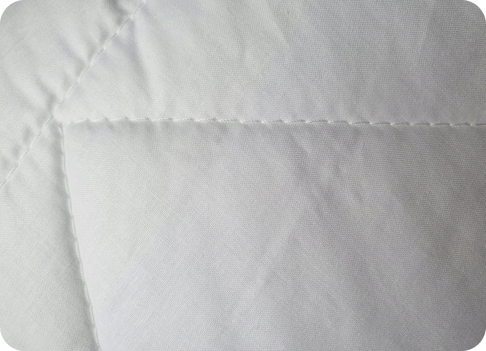 ANTYROZTOCZOWA PODUSZKA IMPERIAL SOFT COTTON 40x40 Marka AMW