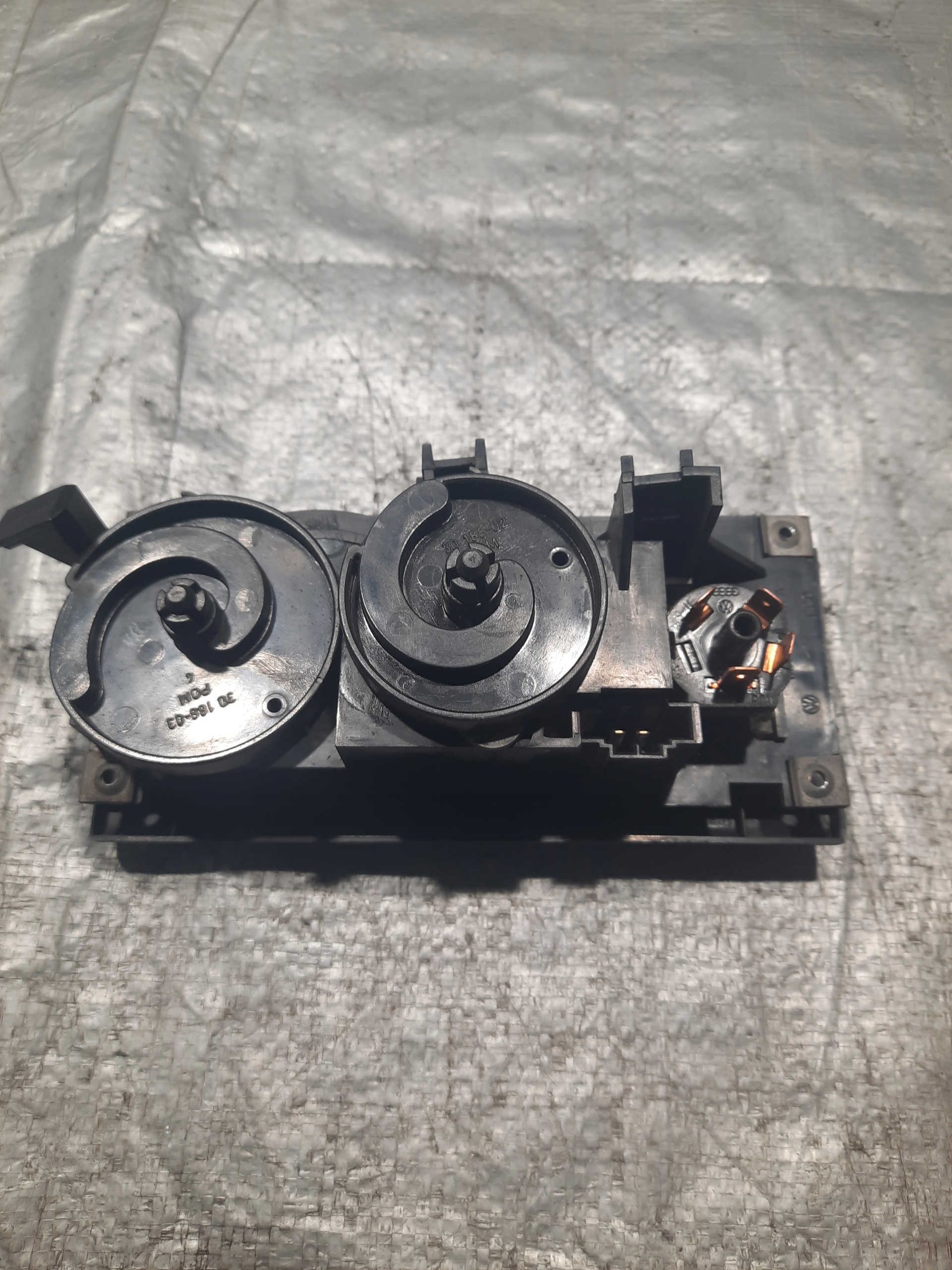 Panel BOCCHETTE Volkswagen OE 867819045A