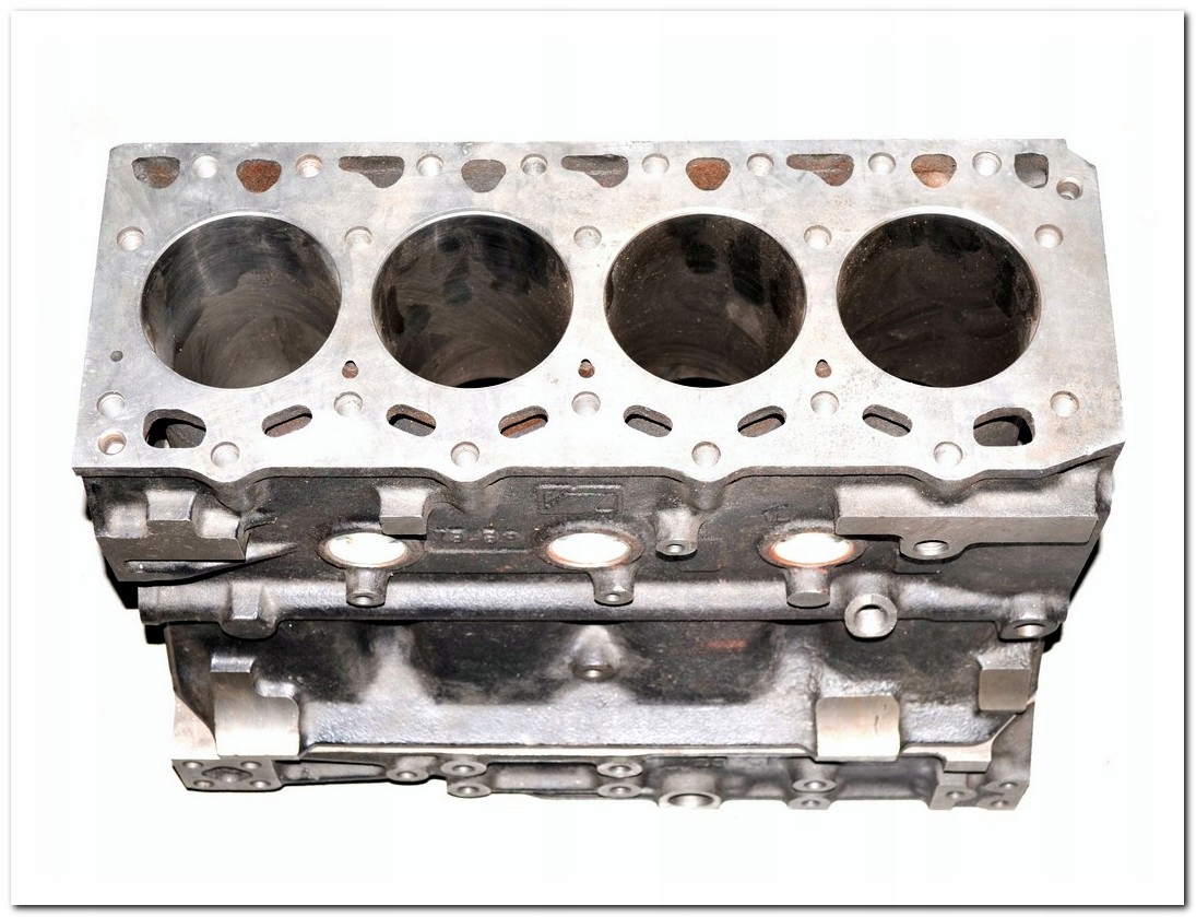 BLOK SILNIKA FIAT DUCATO 90- 2.5D Producent części Iveco OE