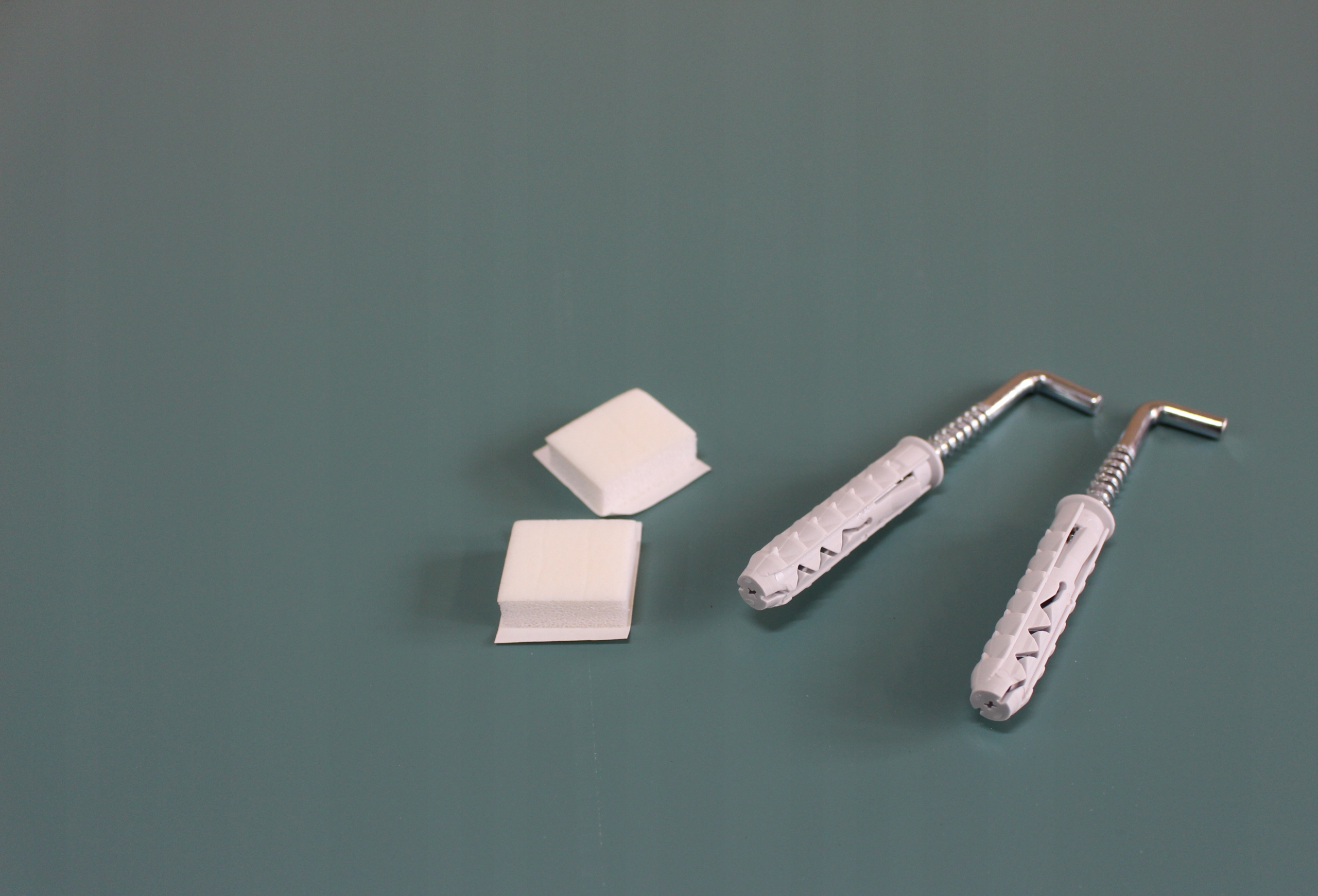 USŁUGA WKLEJENIA ZAWIESZEK + KOŁKI + DYSTANSE Szerokość 80 mm