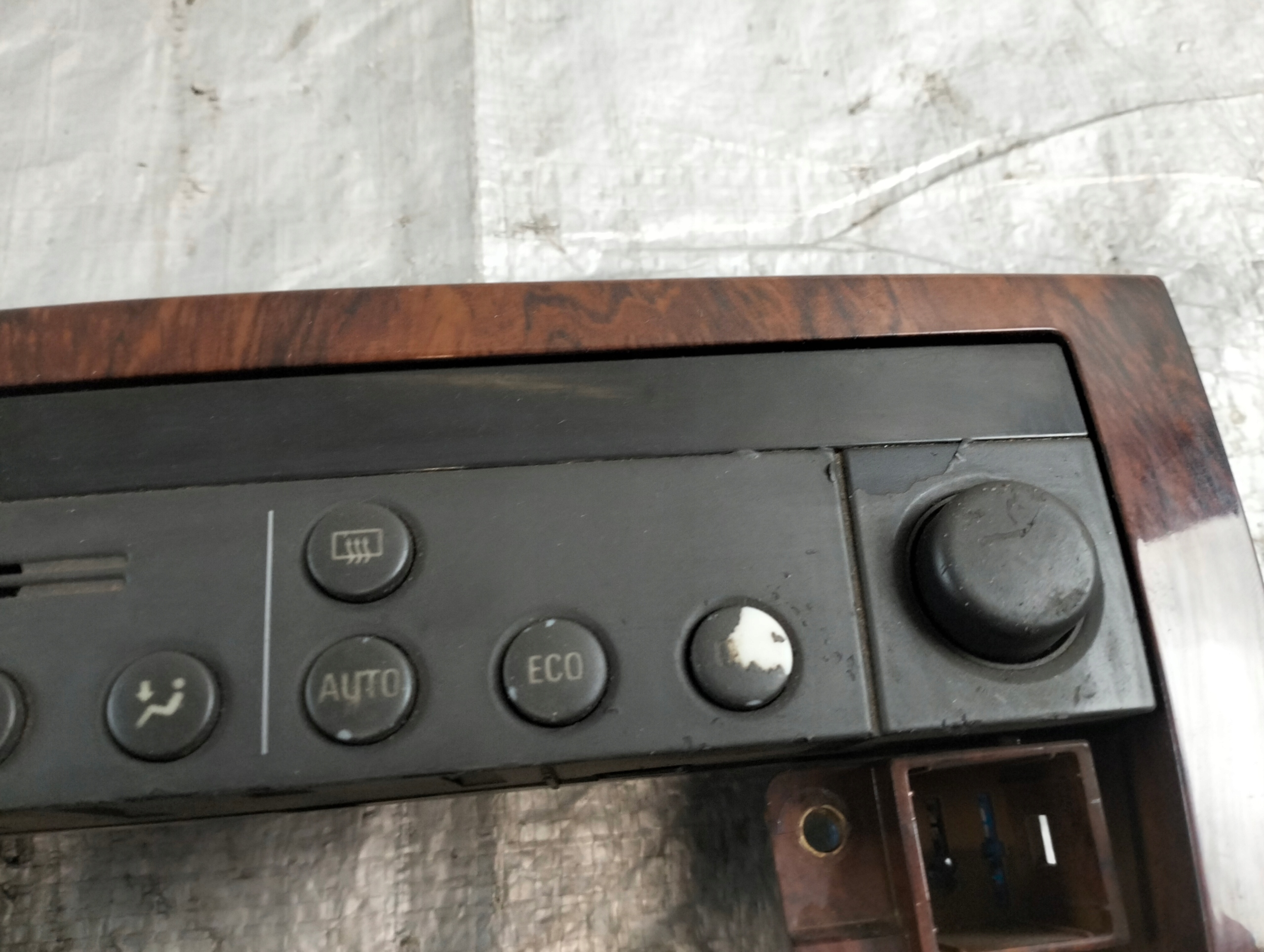 Châssis Unite commande clima OPEL OMEGA B FL 94-03r OE 24449677