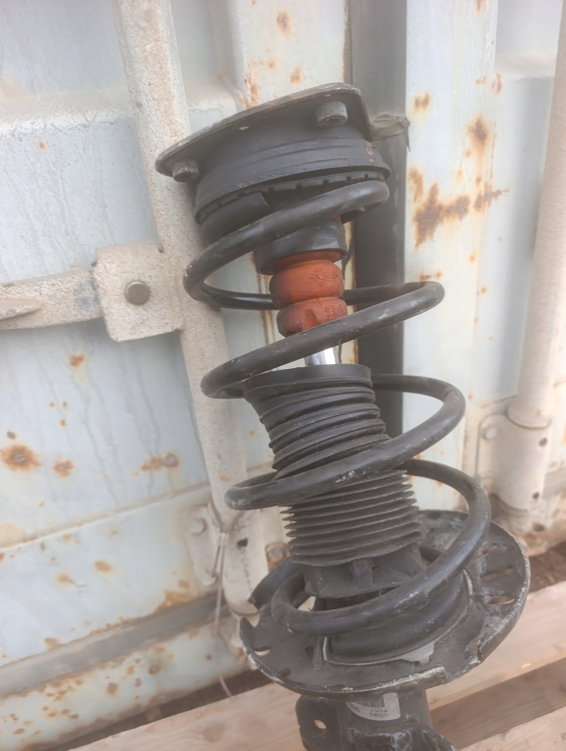 MACPHERSON shock absorber front front Peugeot 3008 II 9819718680