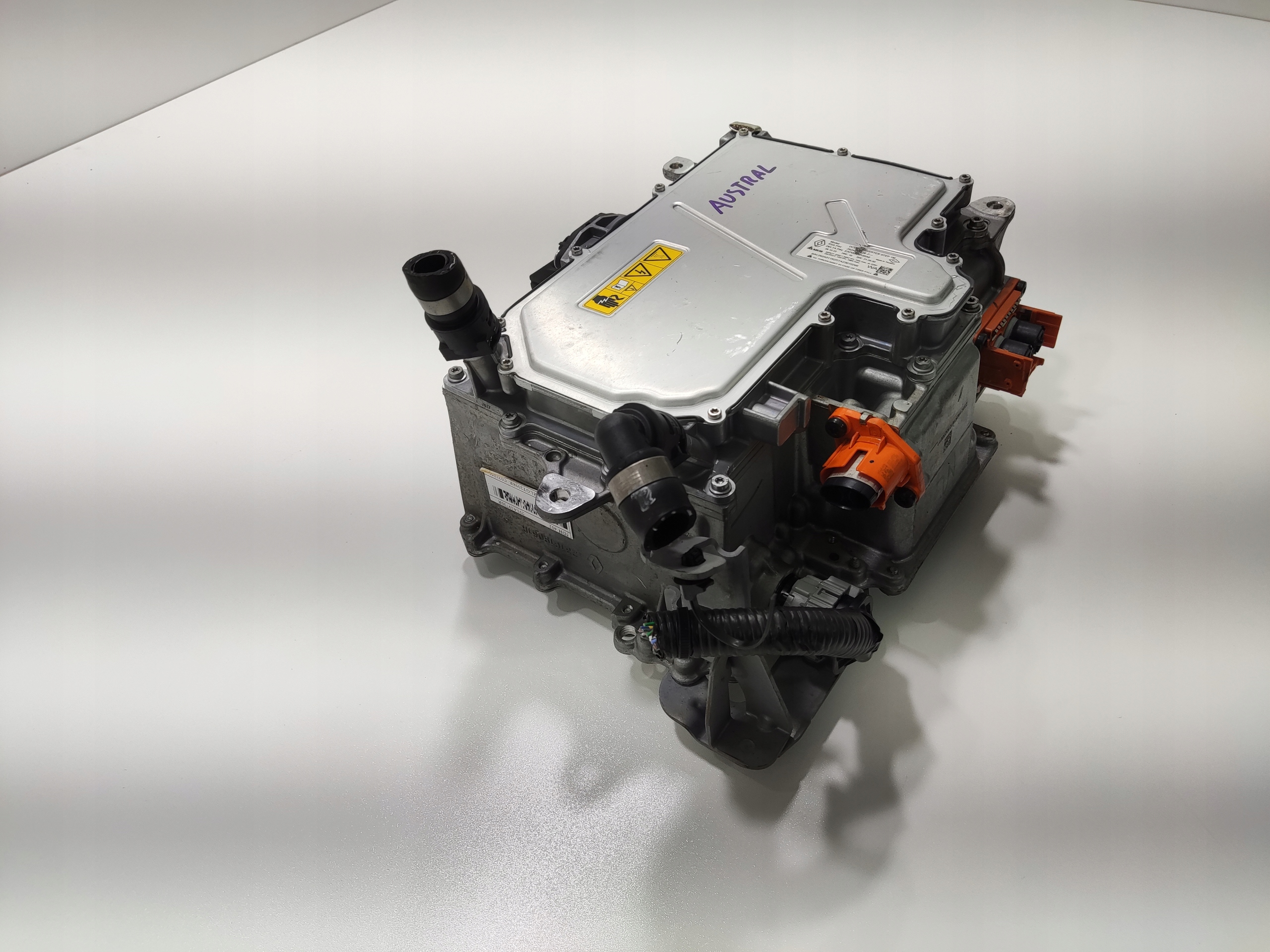 INWERTER KONWERTER FALOWNIK RENAULT AUSTRAL 1.2 E-TECH 2022-2025 292A01152R